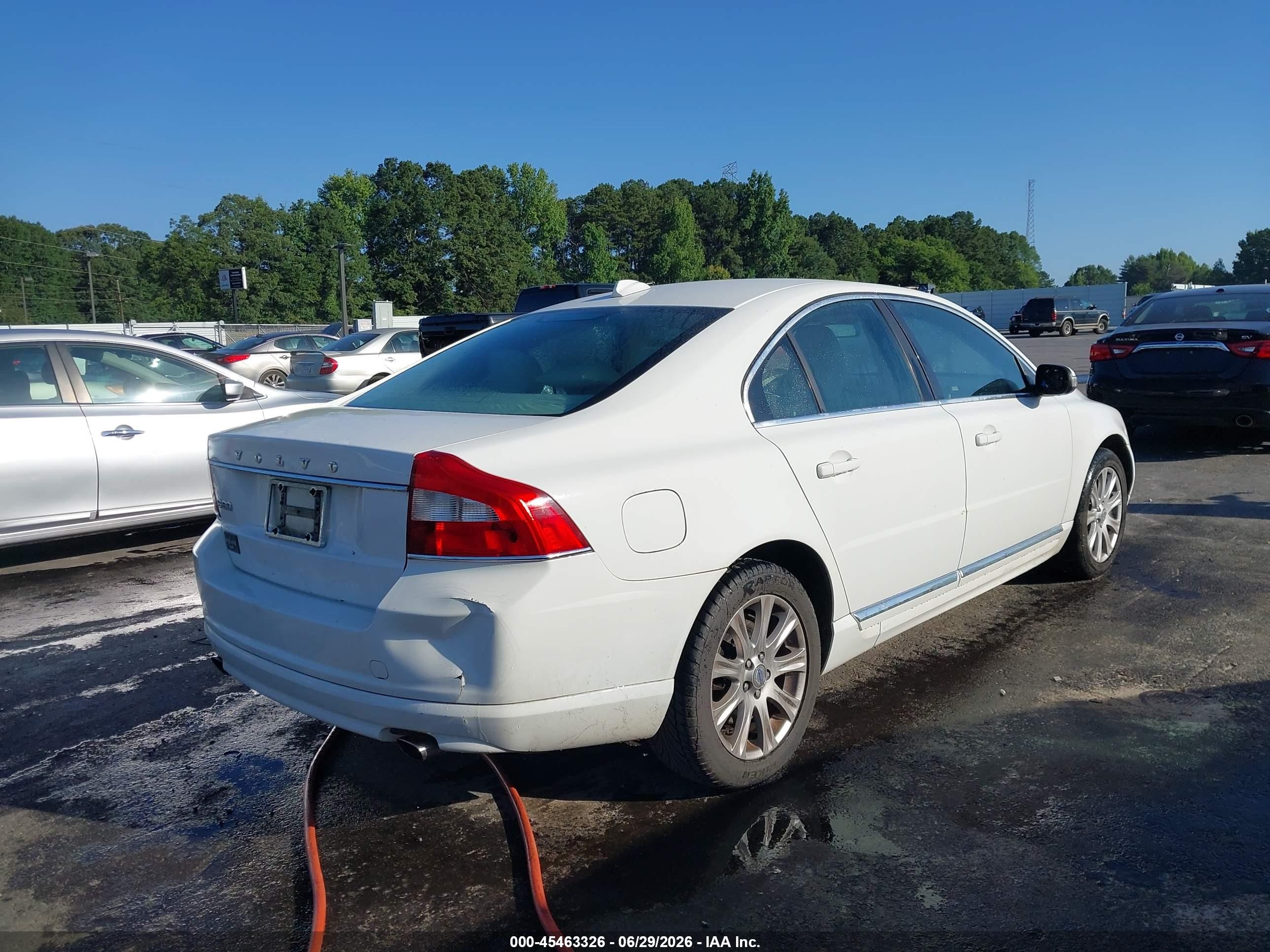 2011 Volvo S80 3.2l White vin: YV1952AS1B1140165