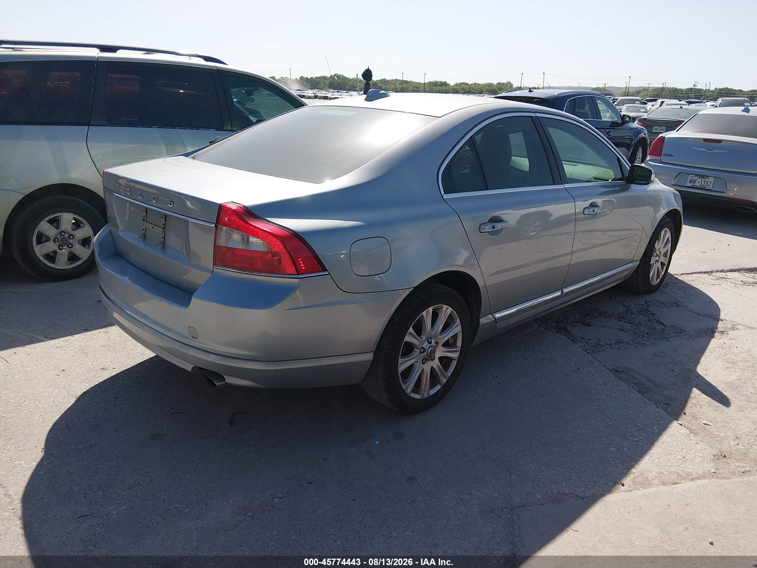 2011 Volvo S80 3.2 Silver vin: YV1952AS3B1137476