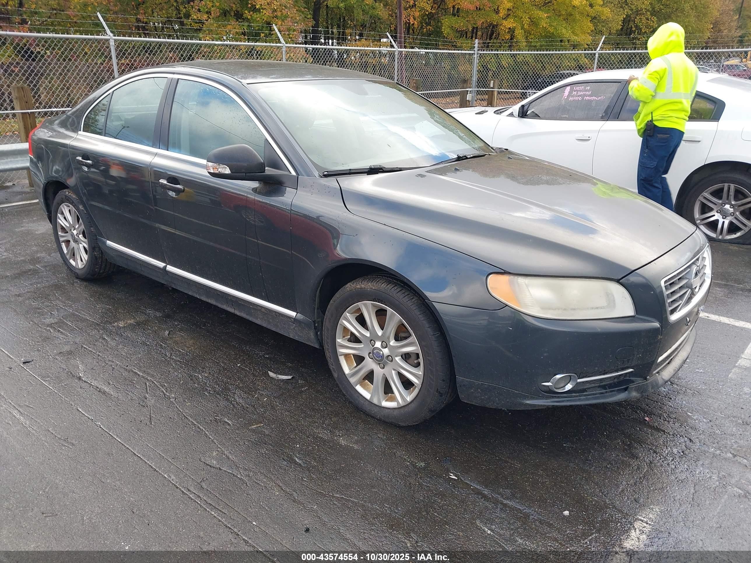 2010 Volvo S80 3.2 Black vin: YV1960AS1A1119333