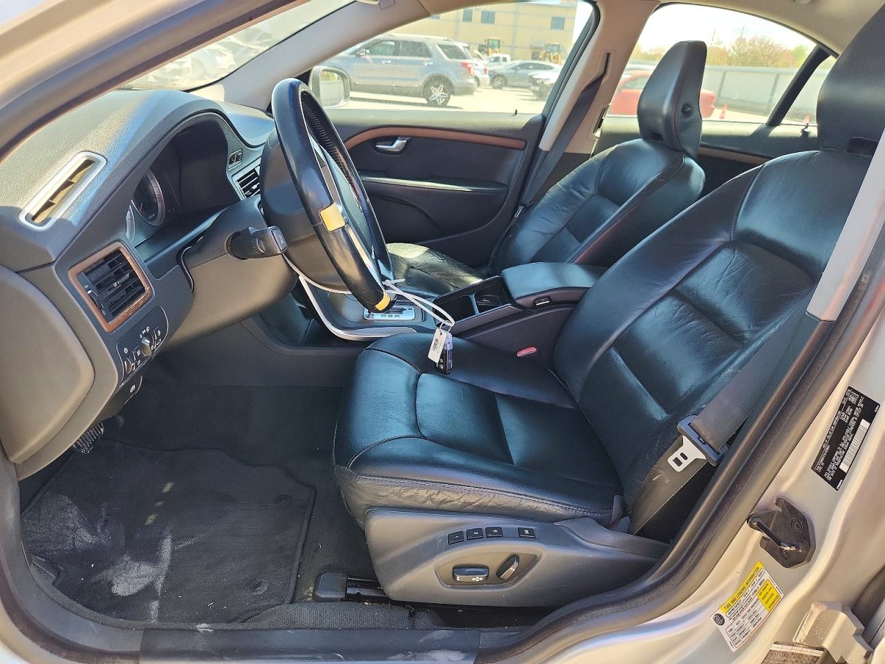 2010 Volvo S80 3.2 Silver vin: YV1960AS1A1129991