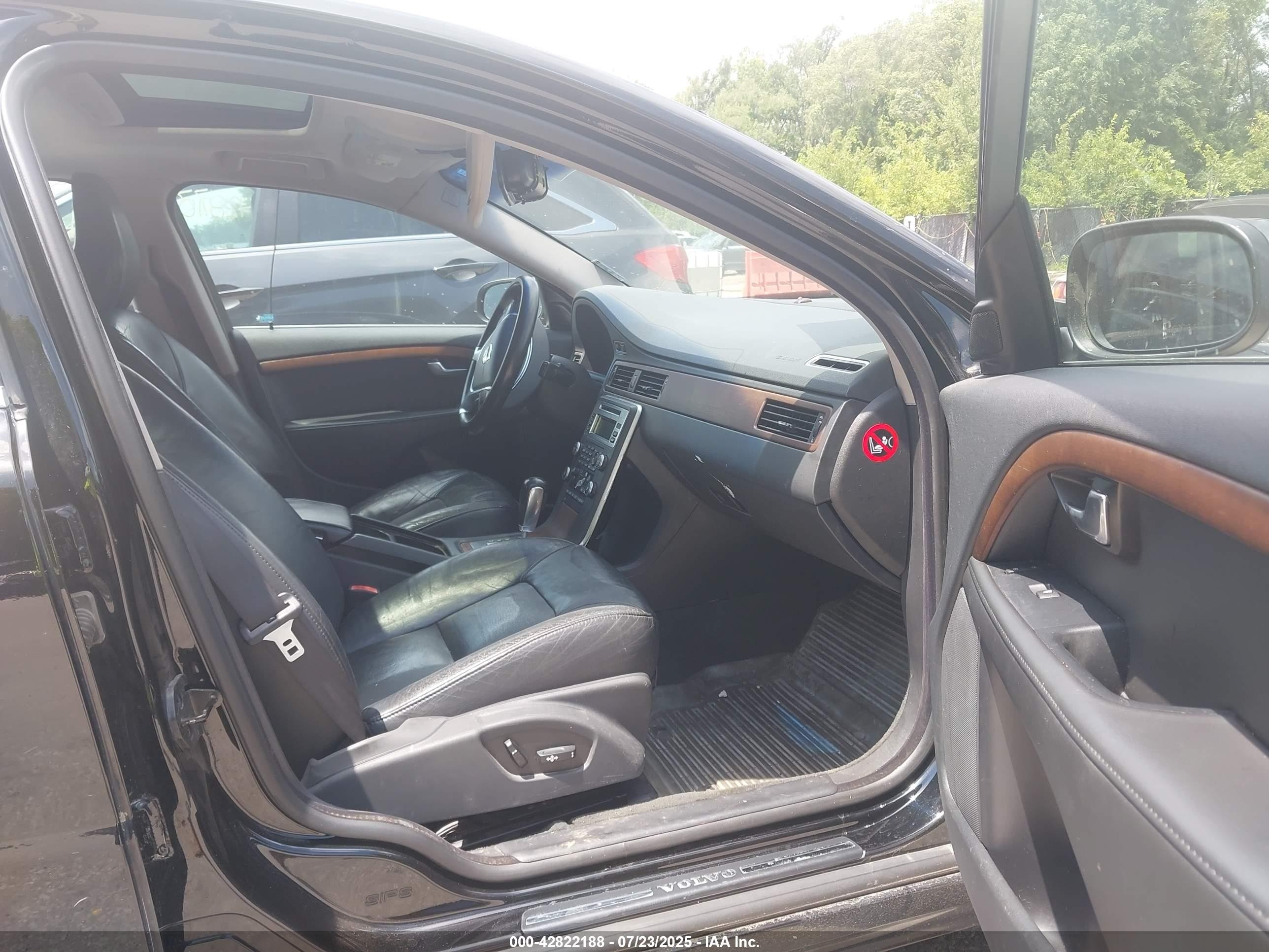 2010 Volvo S80 3.2 Black vin: YV1960AS3A1129460