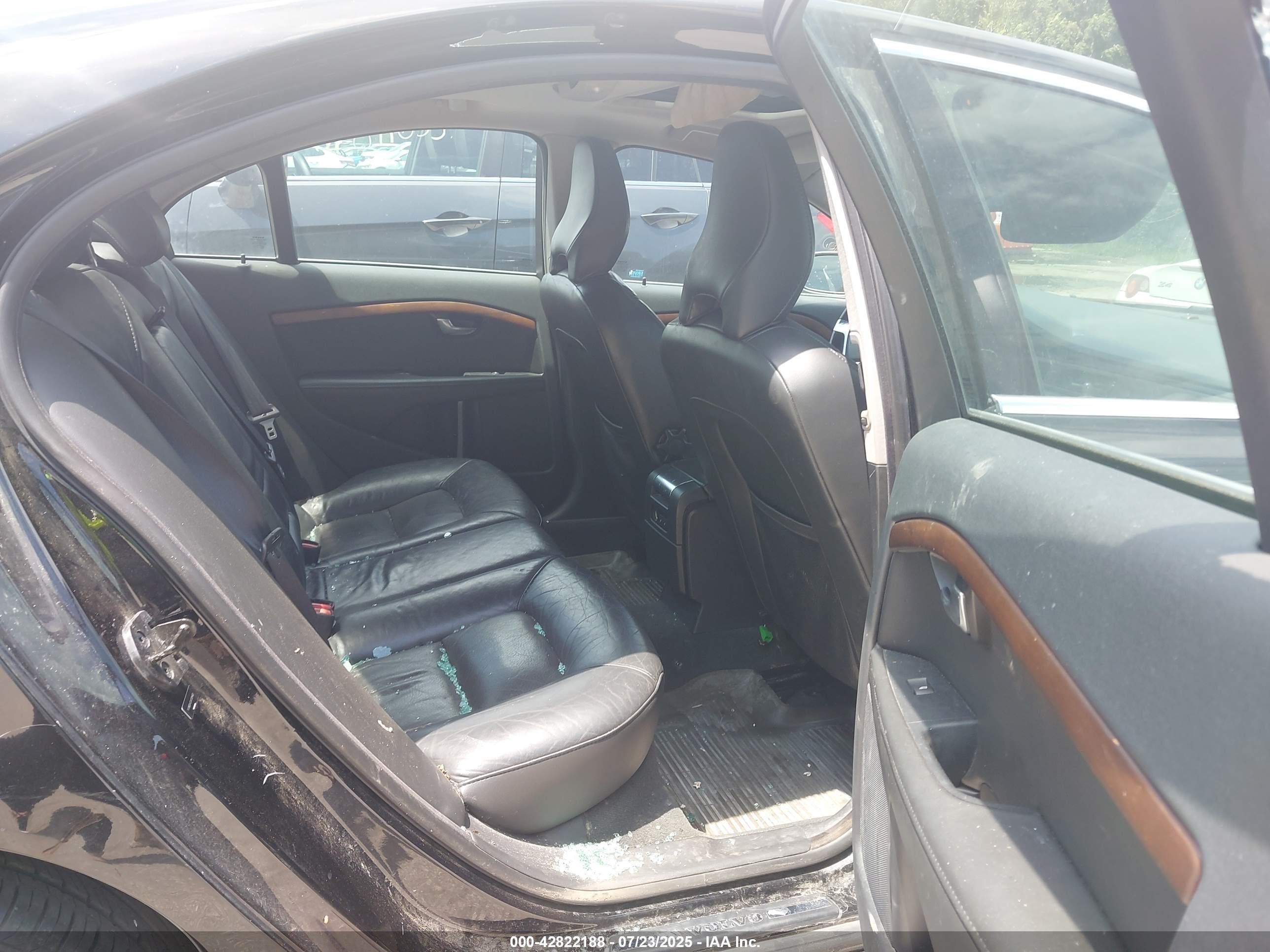 2010 Volvo S80 3.2 Black vin: YV1960AS3A1129460