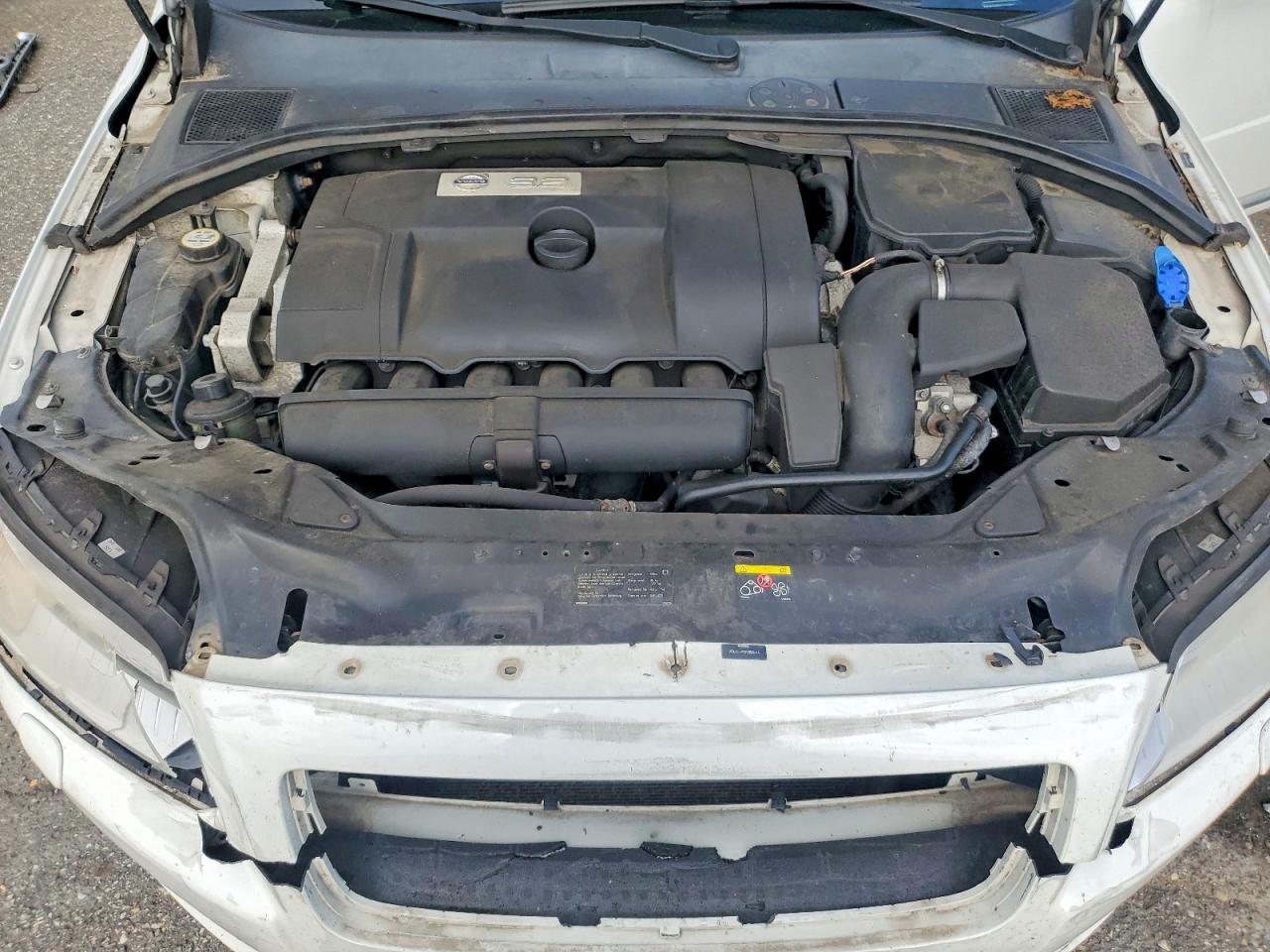 2010 Volvo S80 3.2 White vin: YV1960AS5A1131050