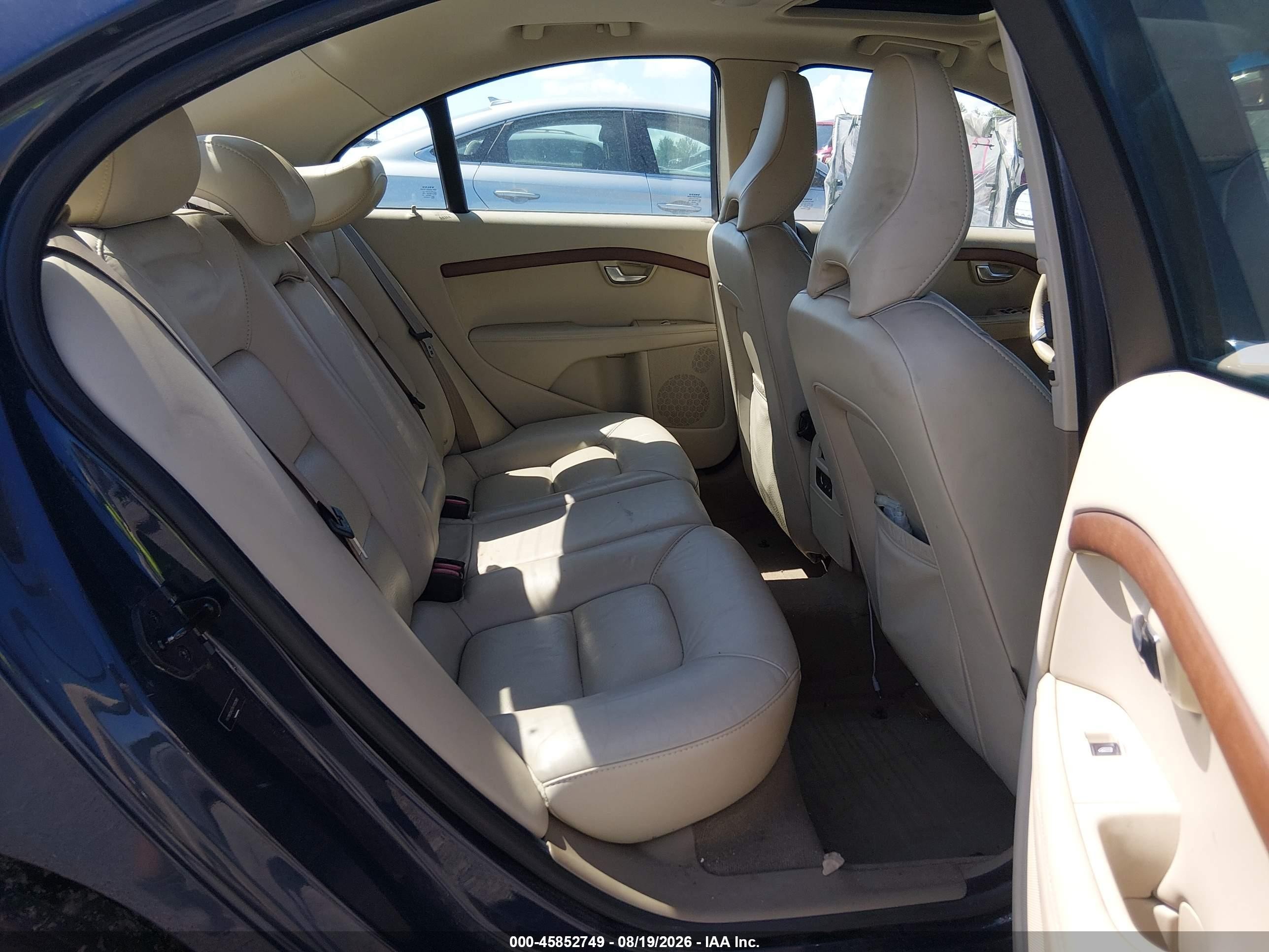 2010 Volvo S80 3.2 Blue vin: YV1960AS7A1115089