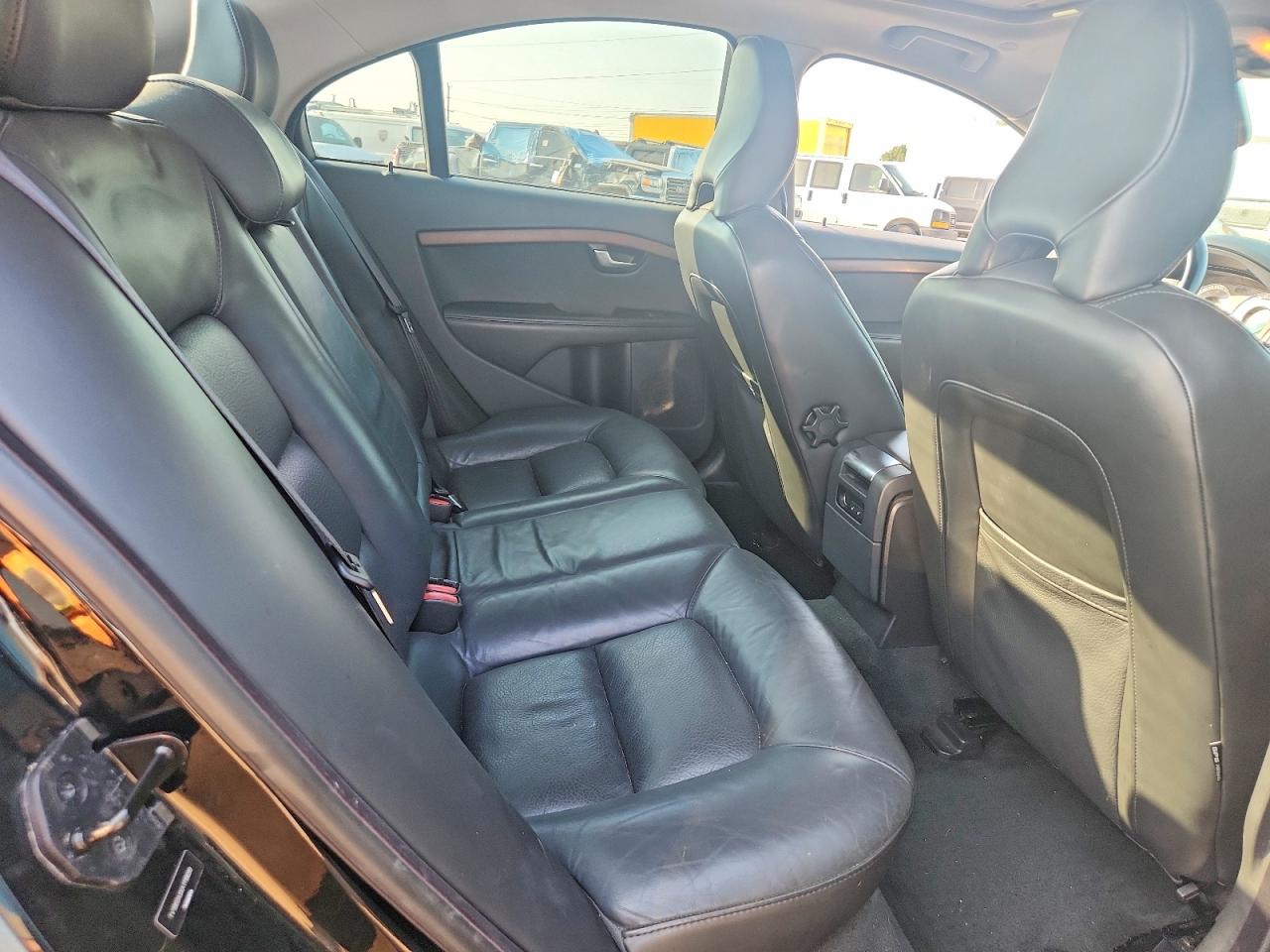 2010 Volvo S80 3.2 Black vin: YV1960ASXA1119699