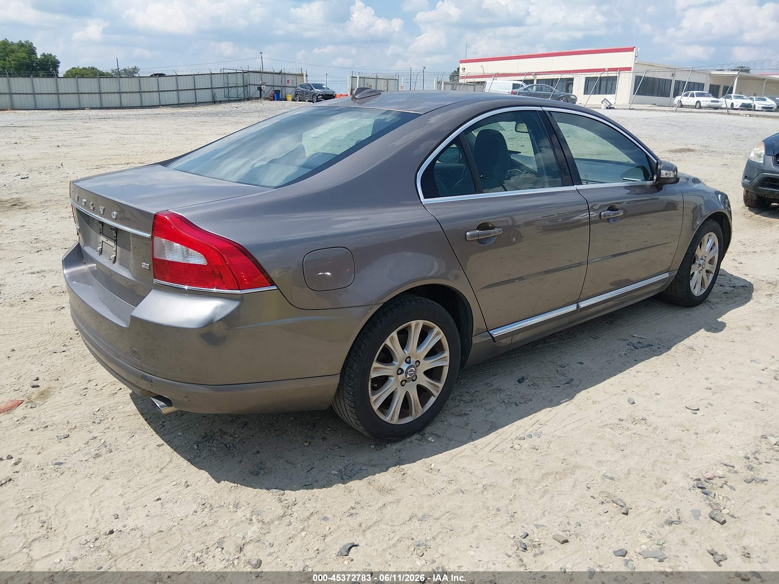 2010 Volvo S80 3.2 Gold vin: YV1982AS3A1115676