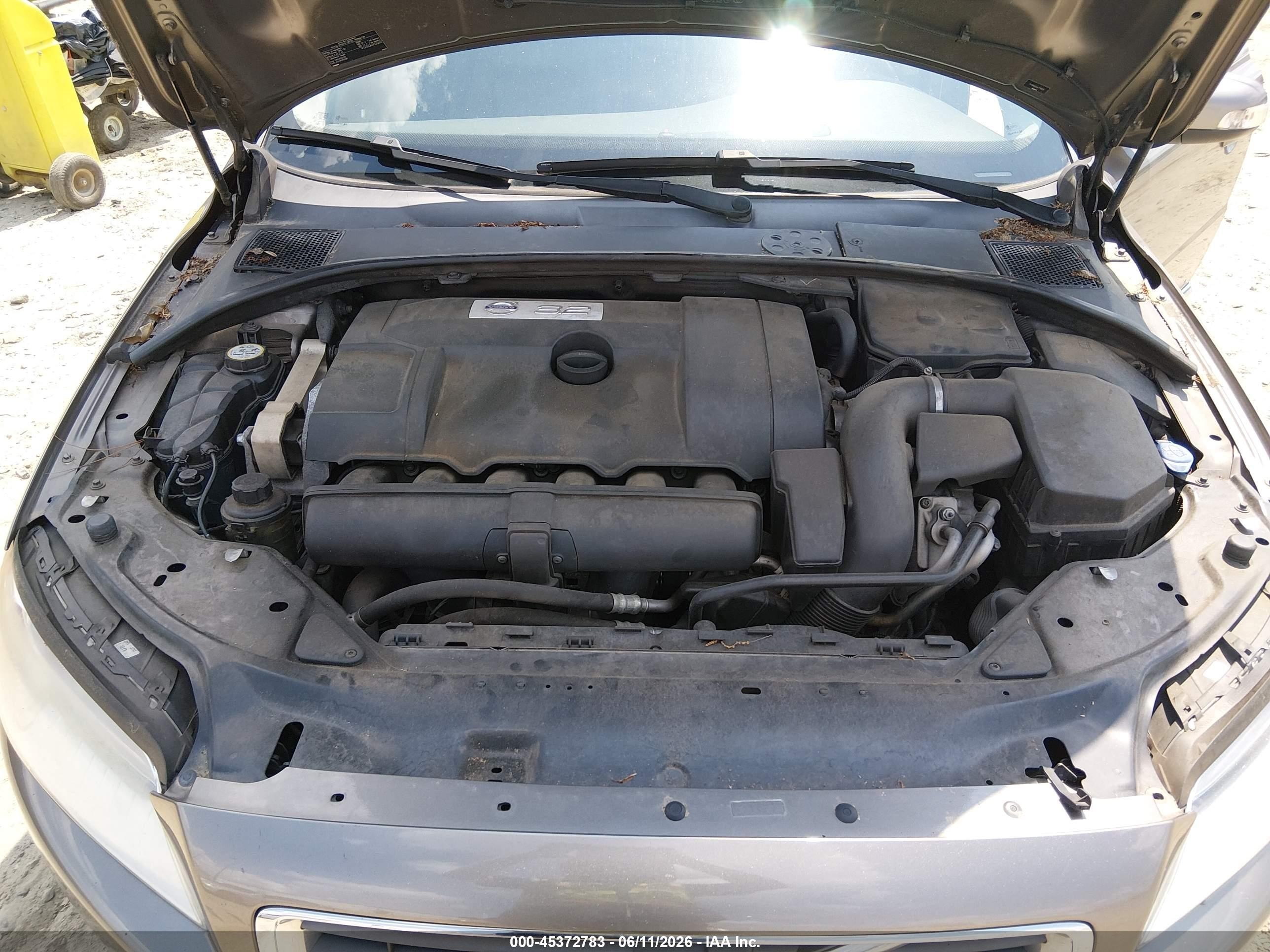 2010 Volvo S80 3.2 Gold vin: YV1982AS3A1115676