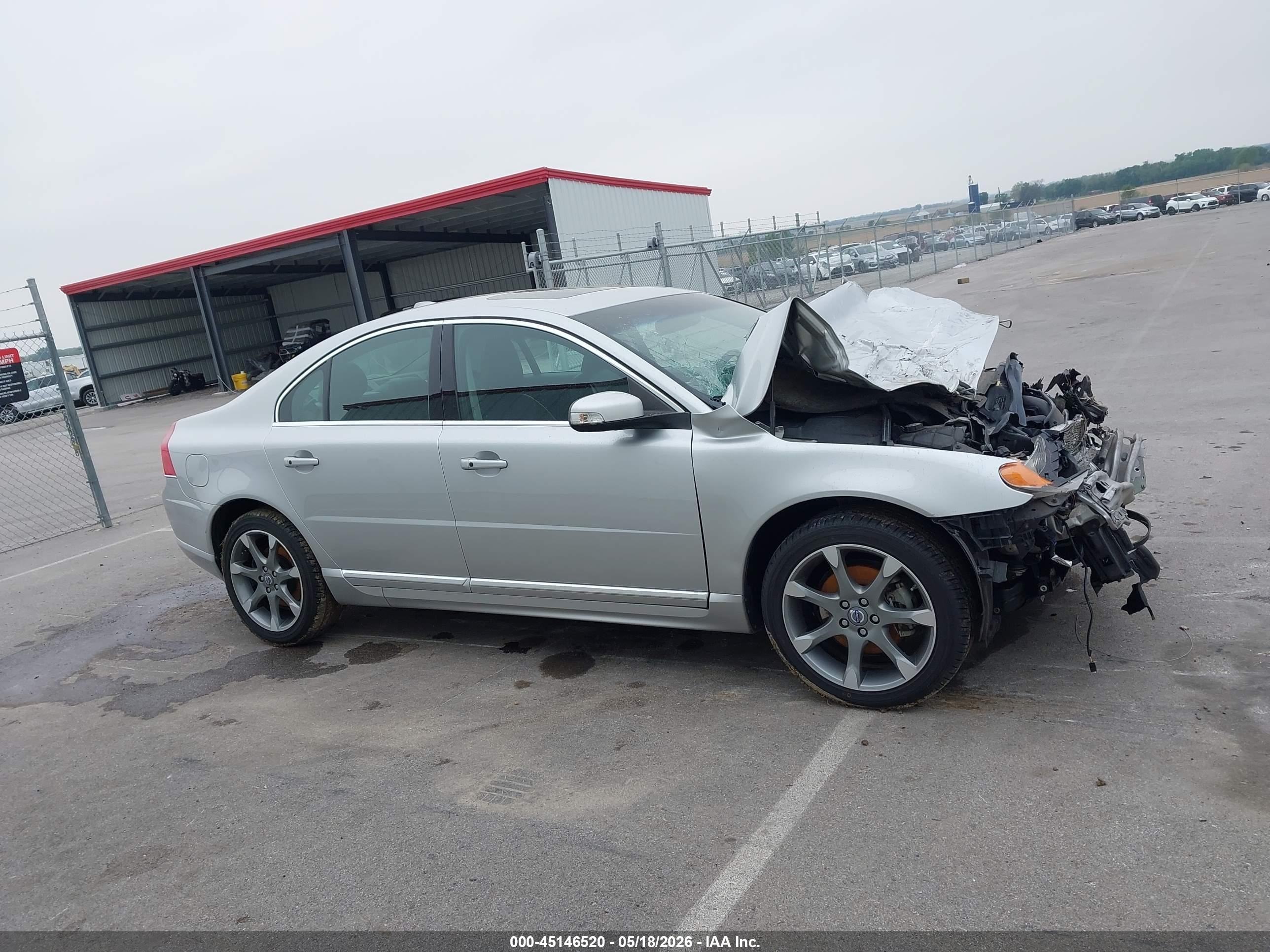 2010 Volvo S80 3.2 Silver vin: YV1982AS3A1131439