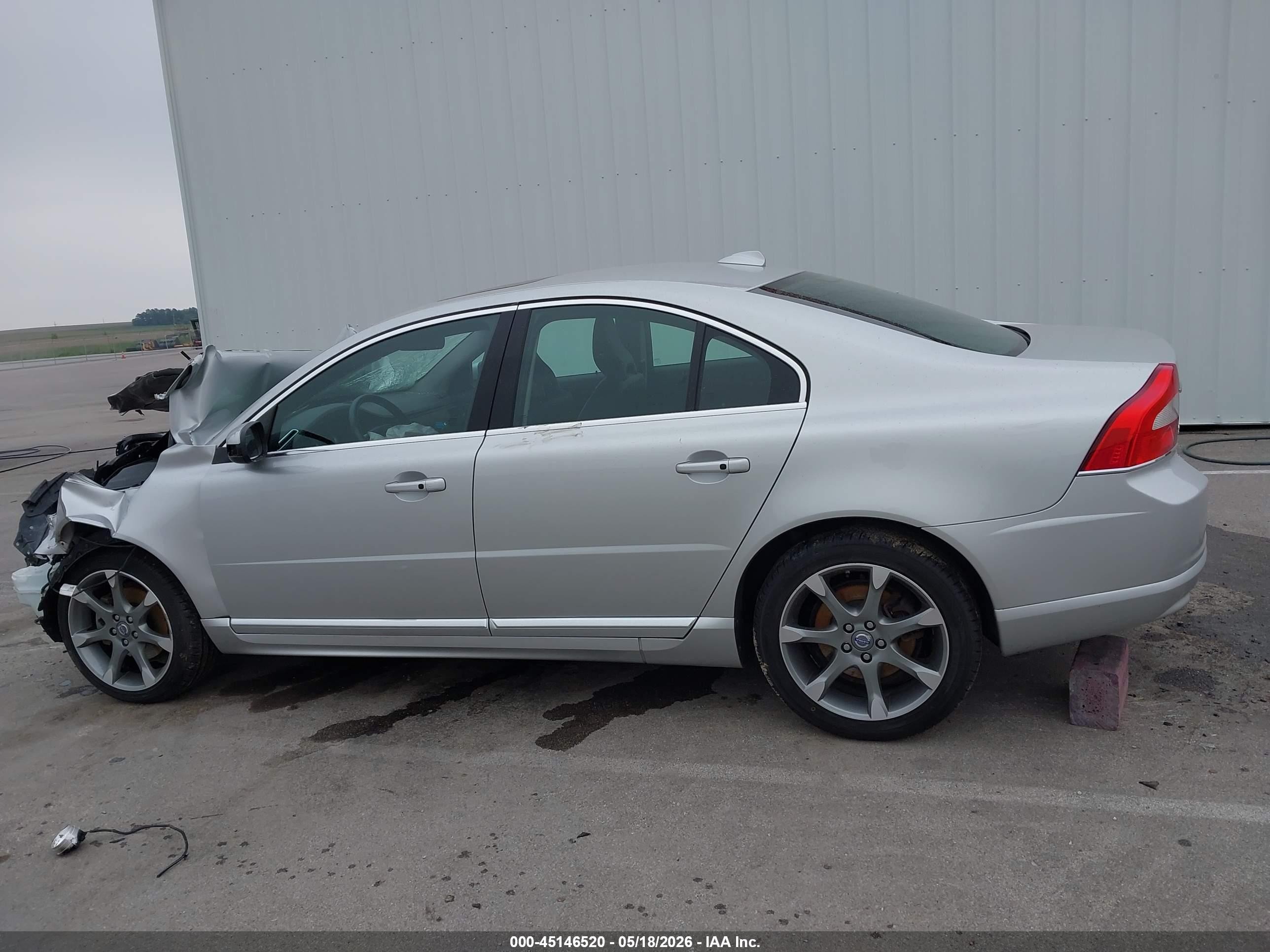 2010 Volvo S80 3.2 Silver vin: YV1982AS3A1131439