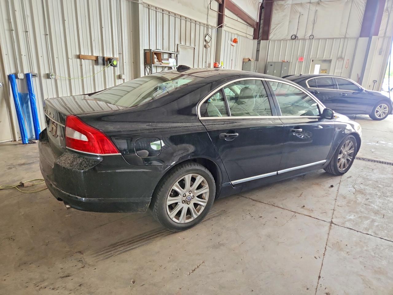 2010 Volvo S80 3.2 Black vin: YV1982AS8A1120467