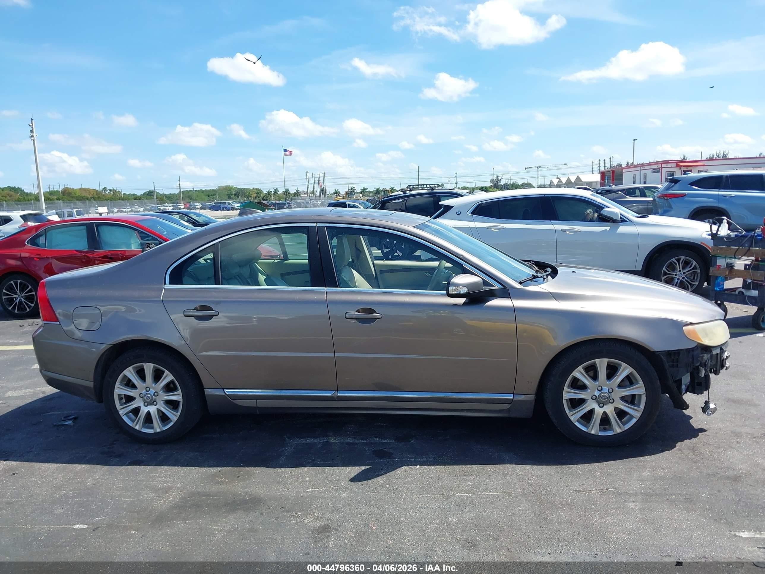 2010 Volvo S80 3.2 Brown vin: YV1982ASXA1129705