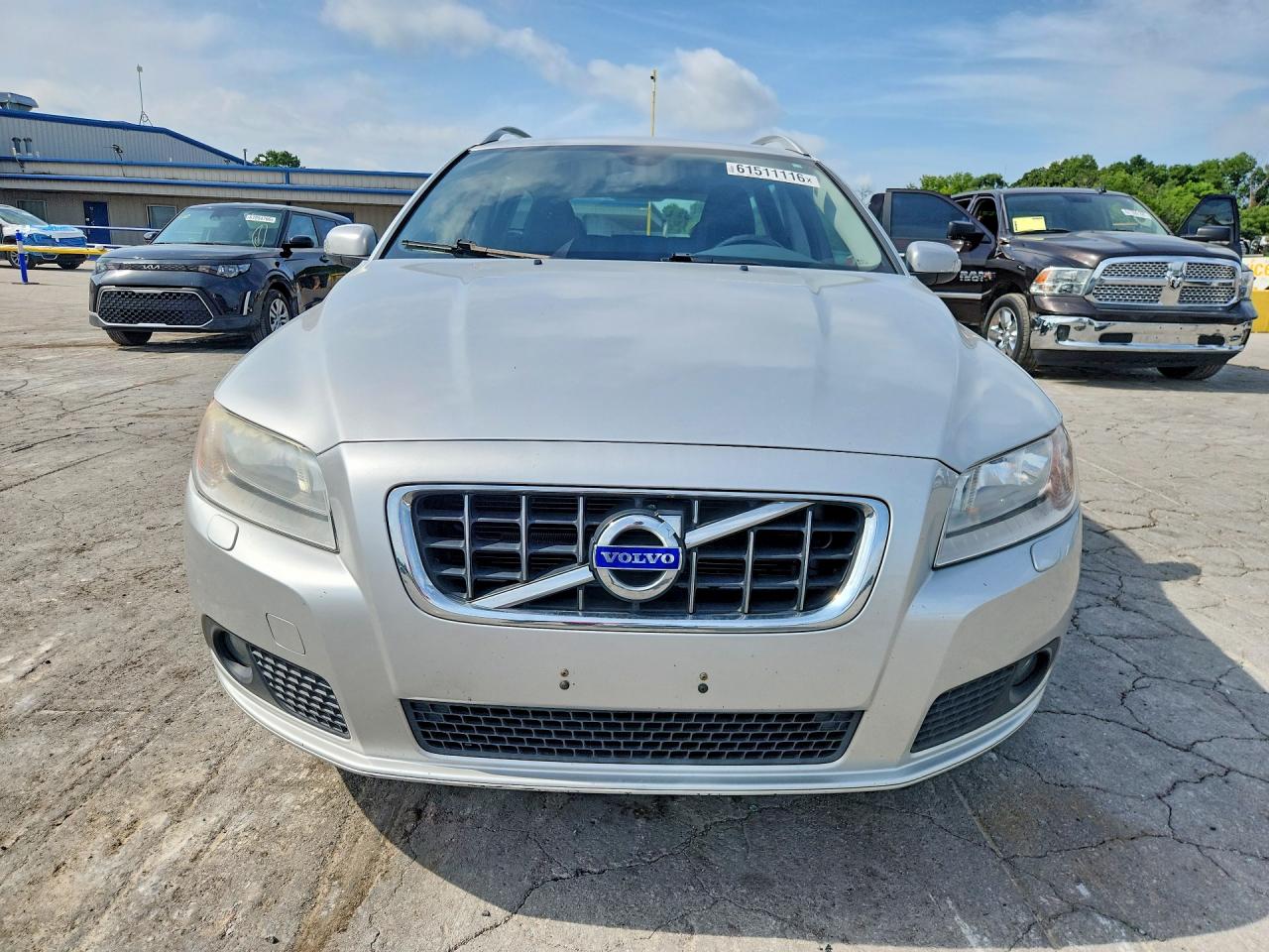 2010 Volvo V70 3.2 Белый vin: YV1982BW7A1124107