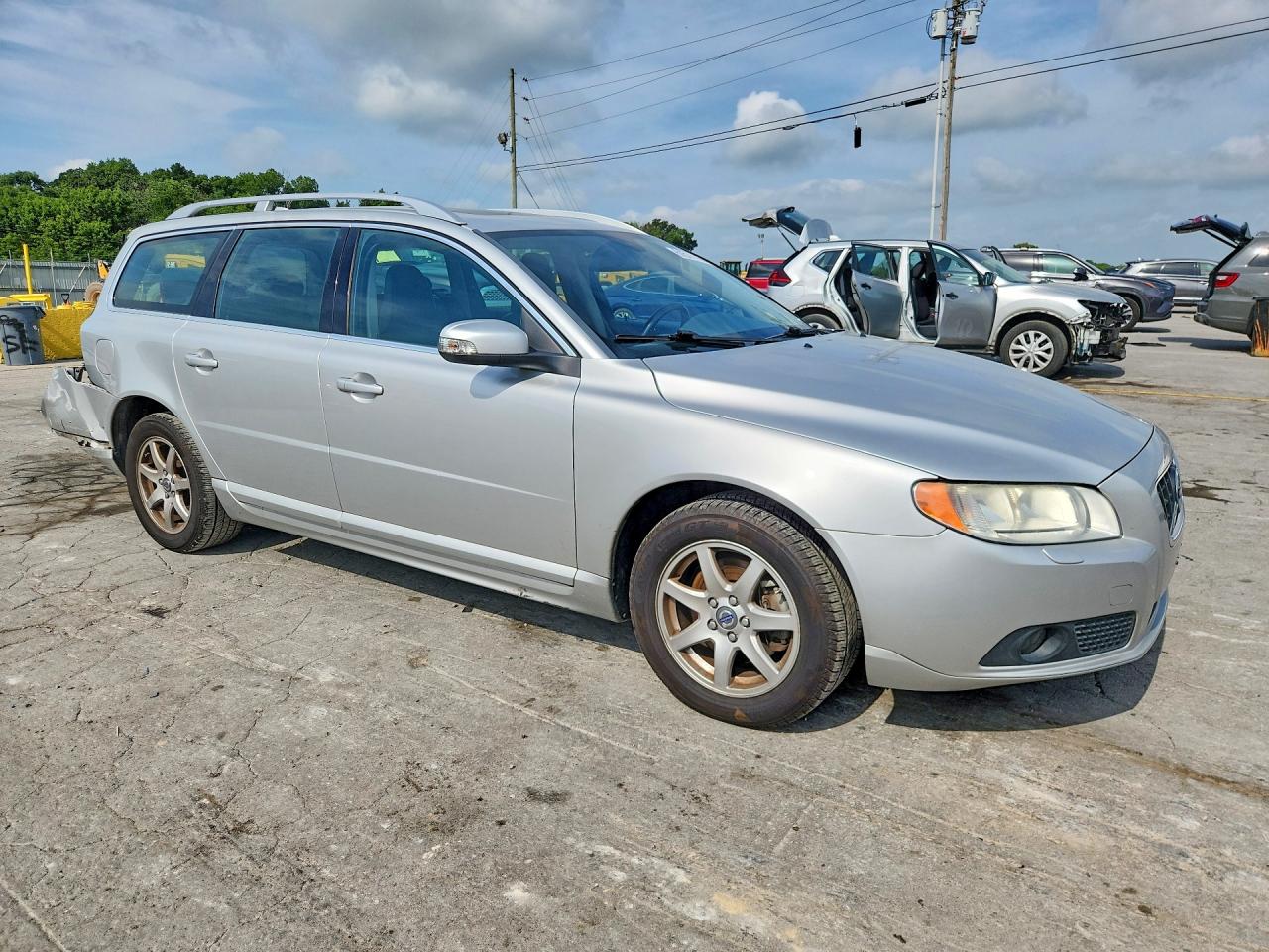 2010 Volvo V70 3.2 Белый vin: YV1982BW7A1124107