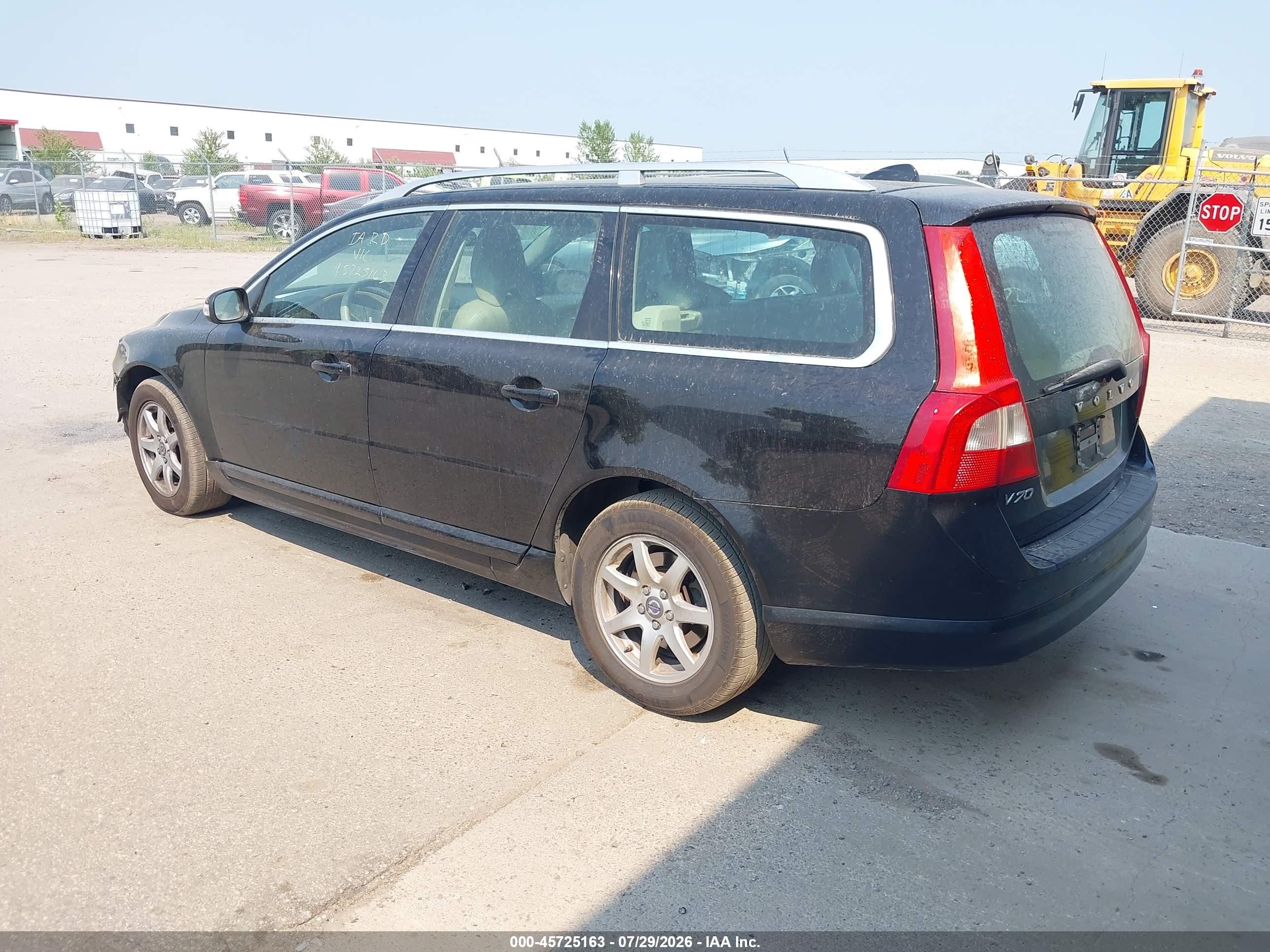 2010 Volvo V70 3.2/3.2 R-design Black vin: YV1982BW7A1124981