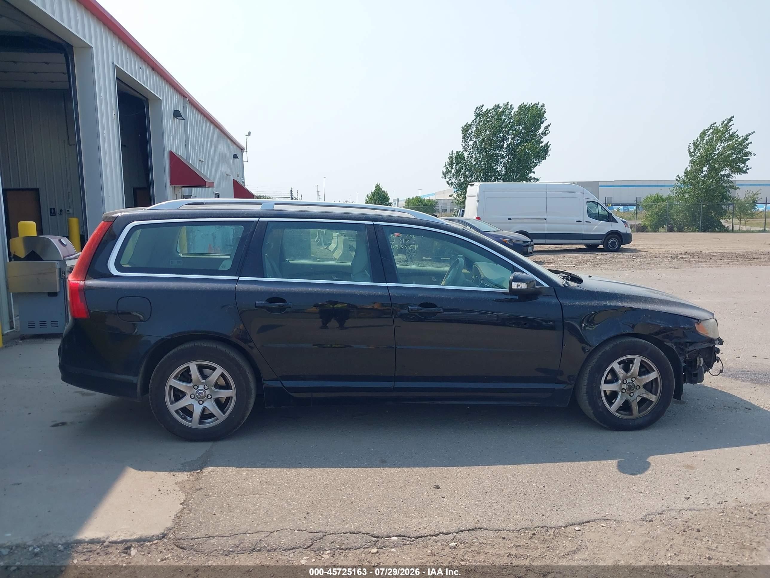 2010 Volvo V70 3.2/3.2 R-design Black vin: YV1982BW7A1124981