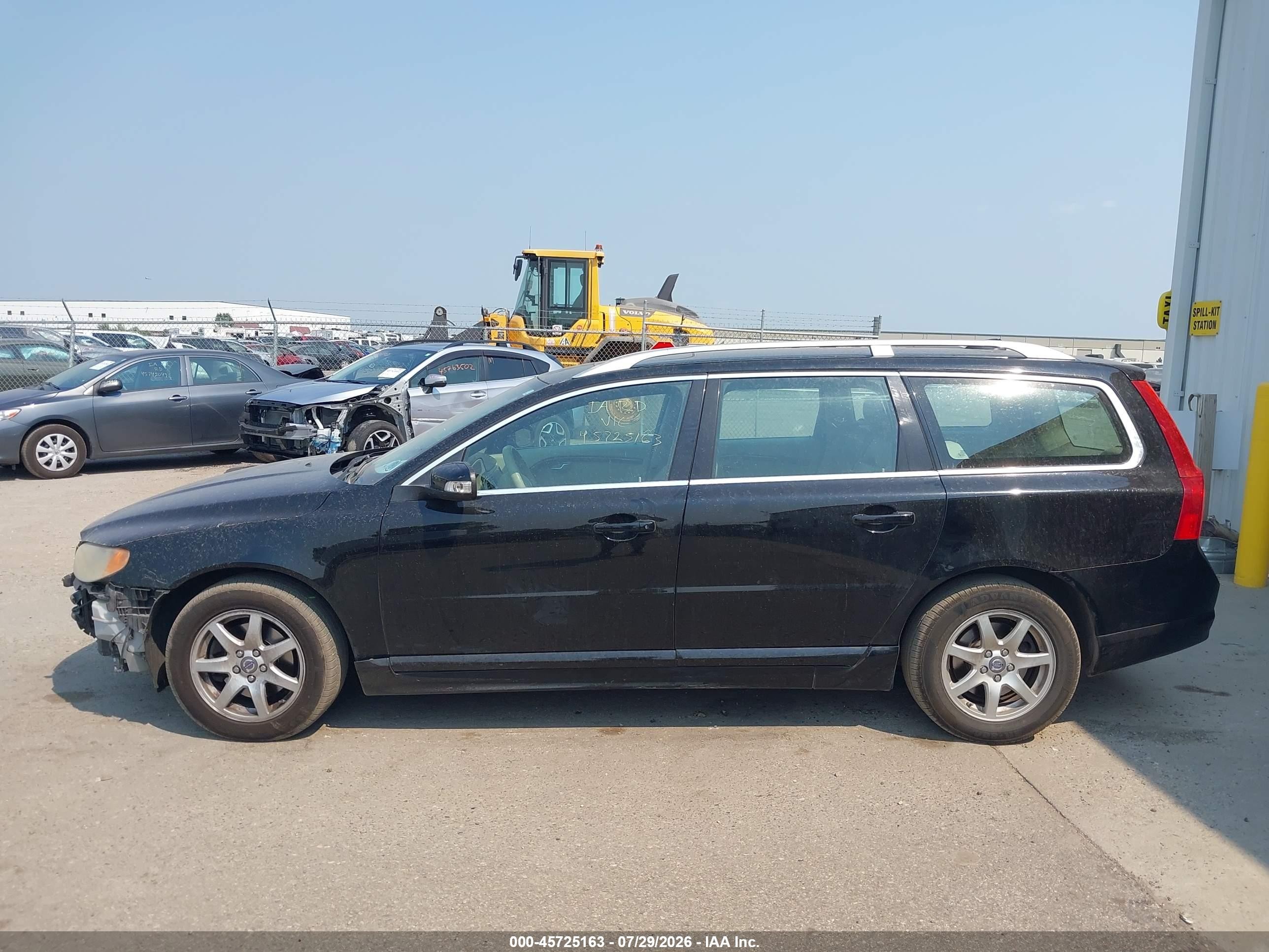 2010 Volvo V70 3.2/3.2 R-design Black vin: YV1982BW7A1124981