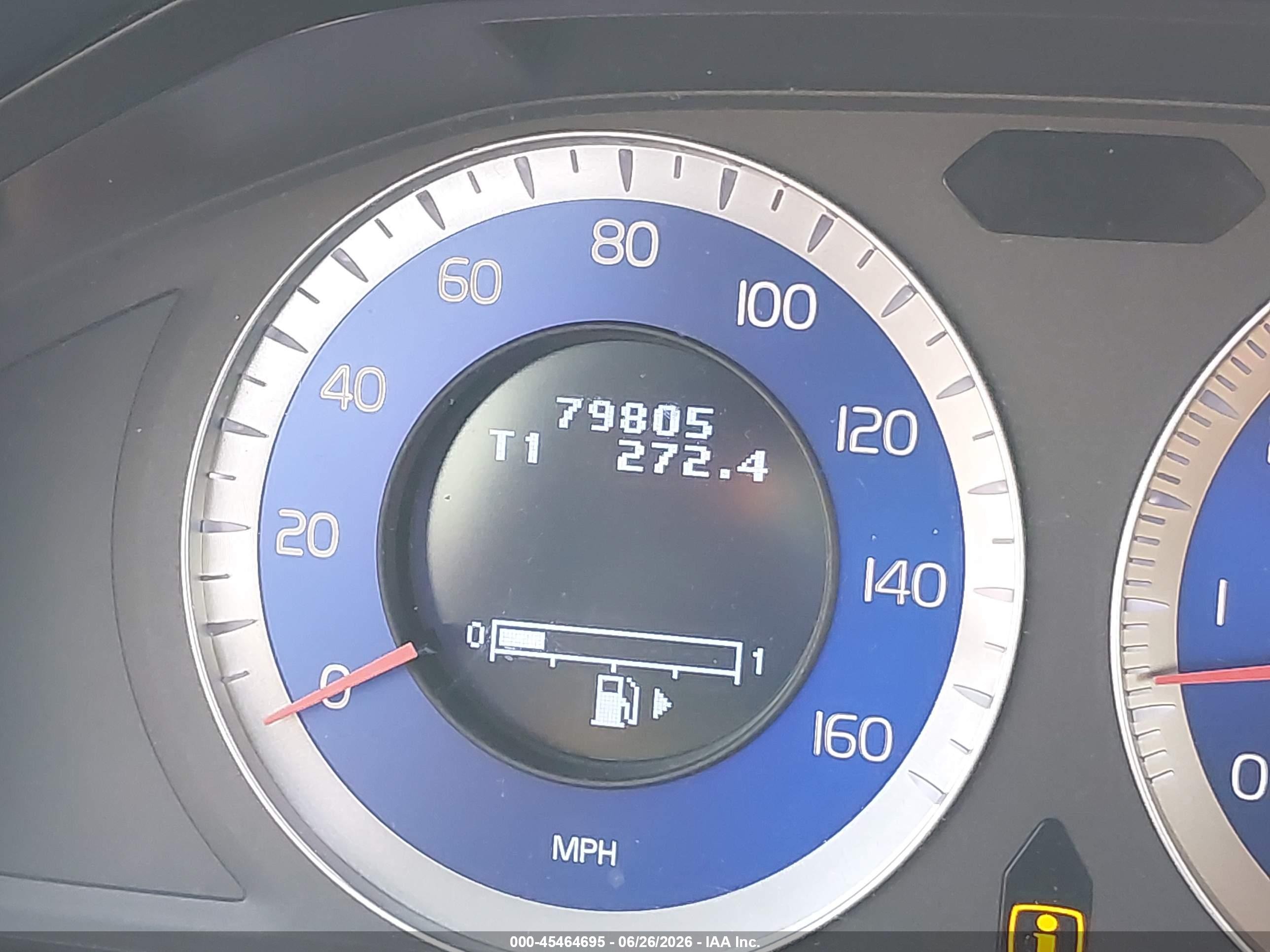 2010 Volvo V70 3.2/3.2 R-design Silver vin: YV1982BW9A1118311