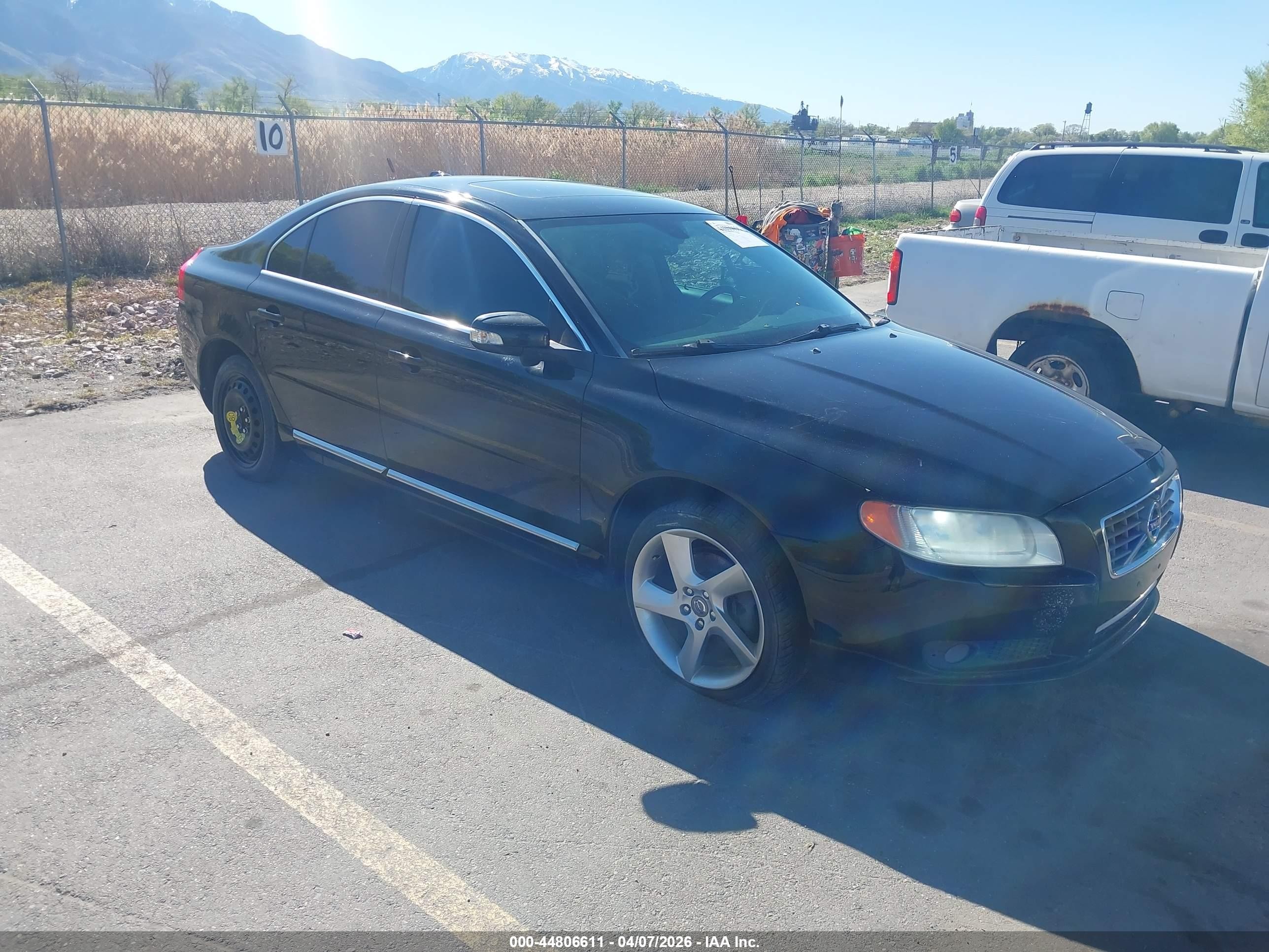 YV1992AH2A1114486