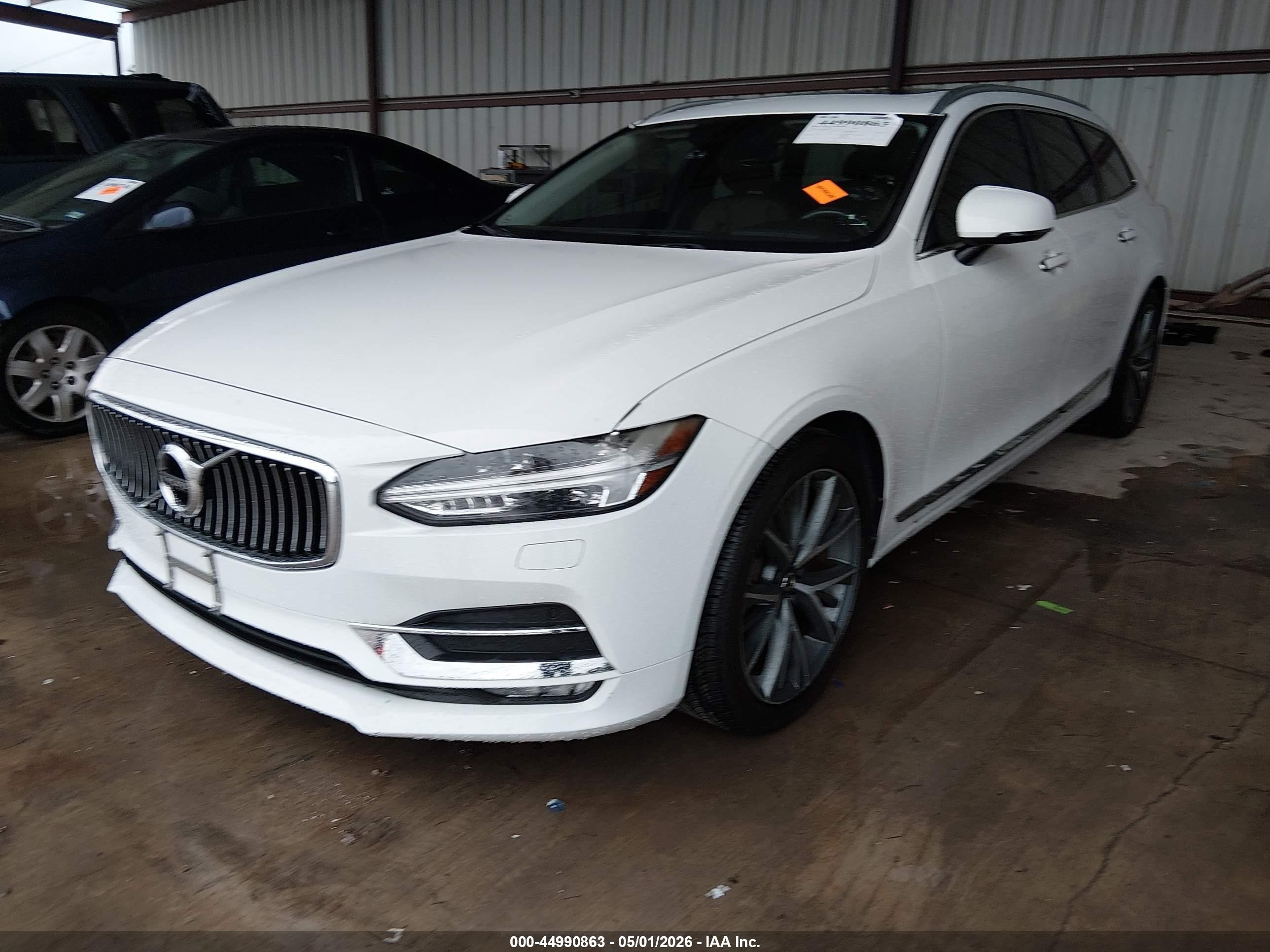 2018 Volvo V90 T6 Inscription Белый vin: YV1A22VL9J1064427