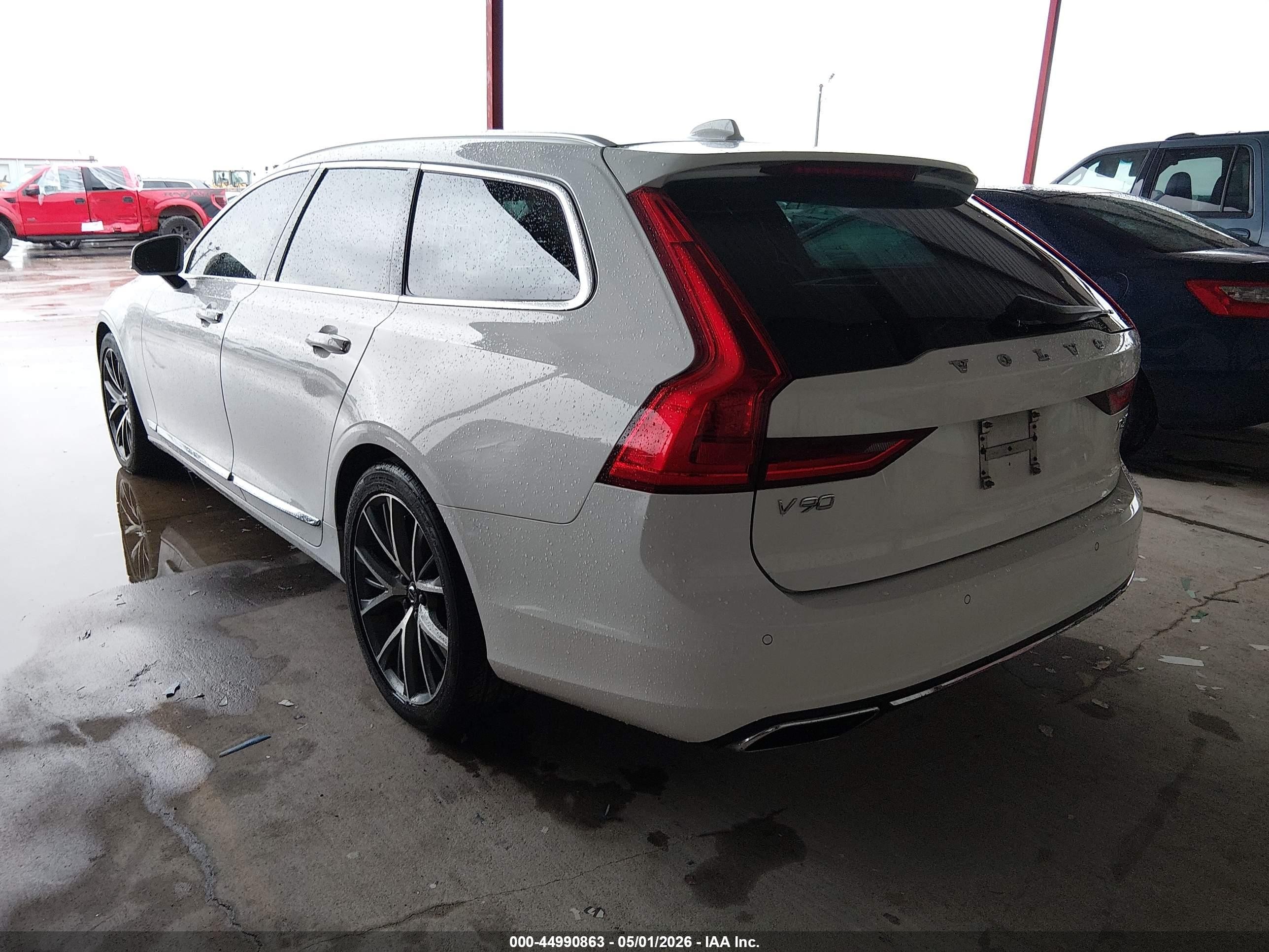 2018 Volvo V90 T6 Inscription Белый vin: YV1A22VL9J1064427