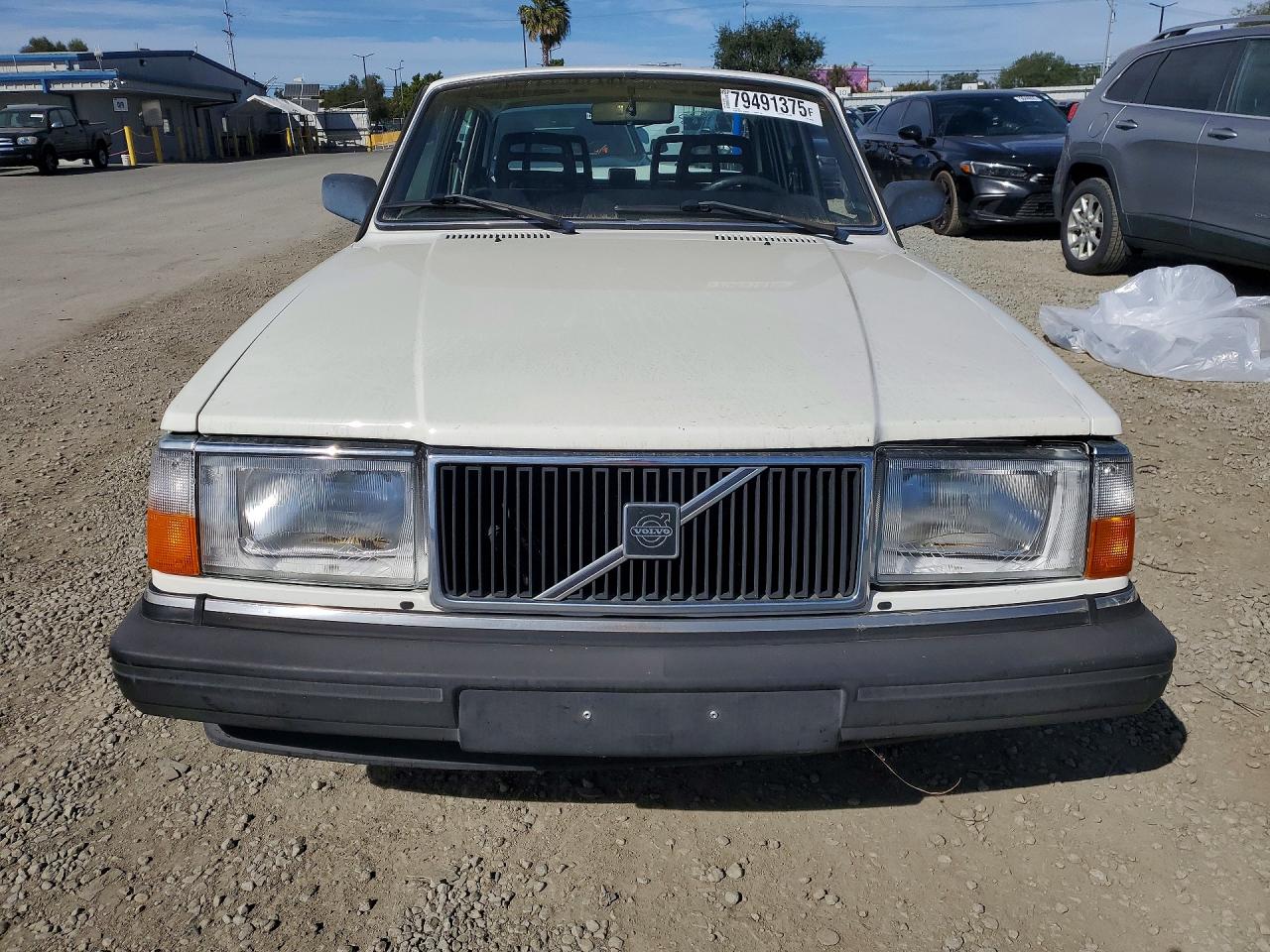 1990 Volvo 240 Base Белый vin: YV1AA8840L1422236
