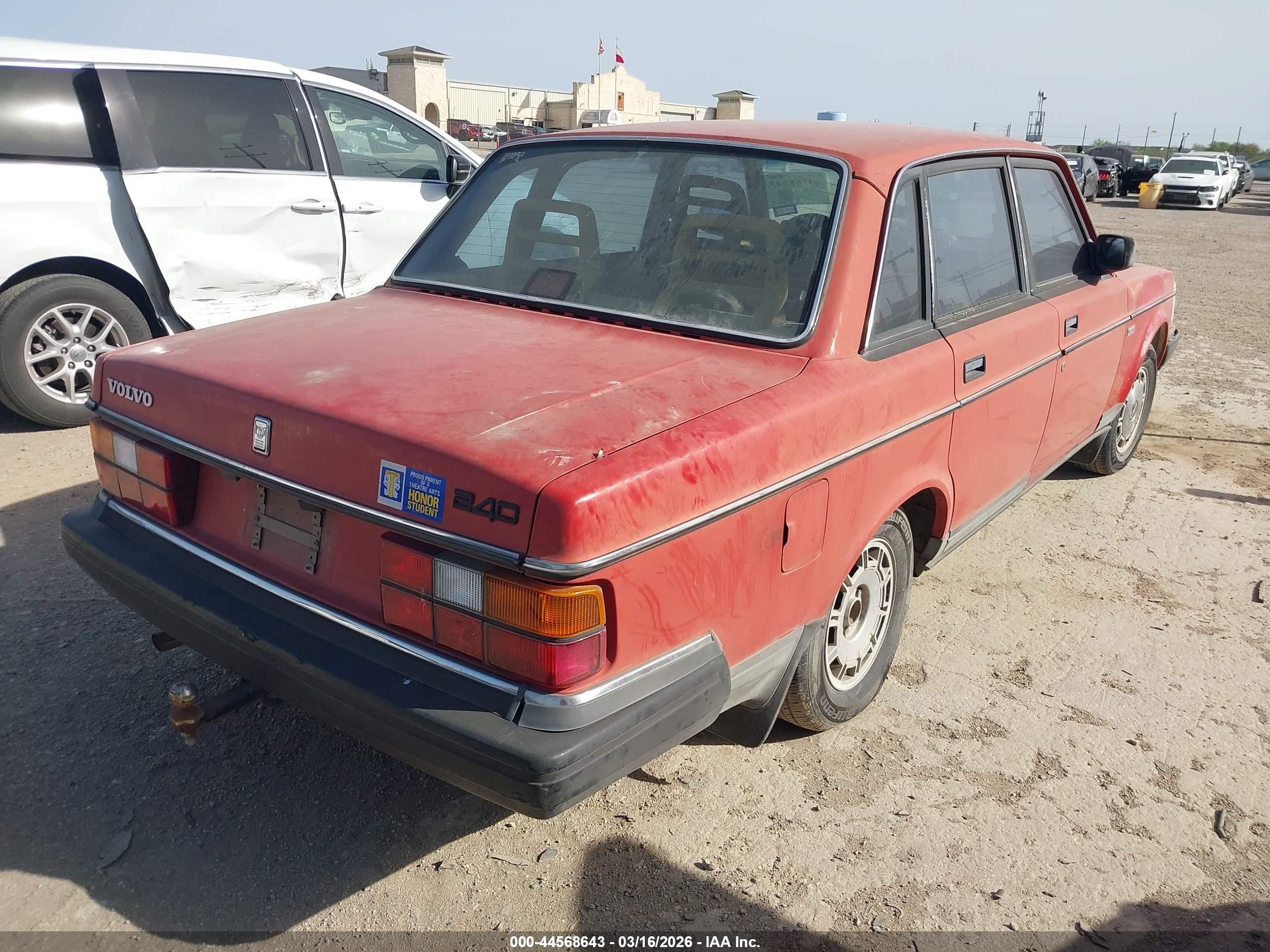1991 Volvo 240   Red vin: YV1AA8842M1442117