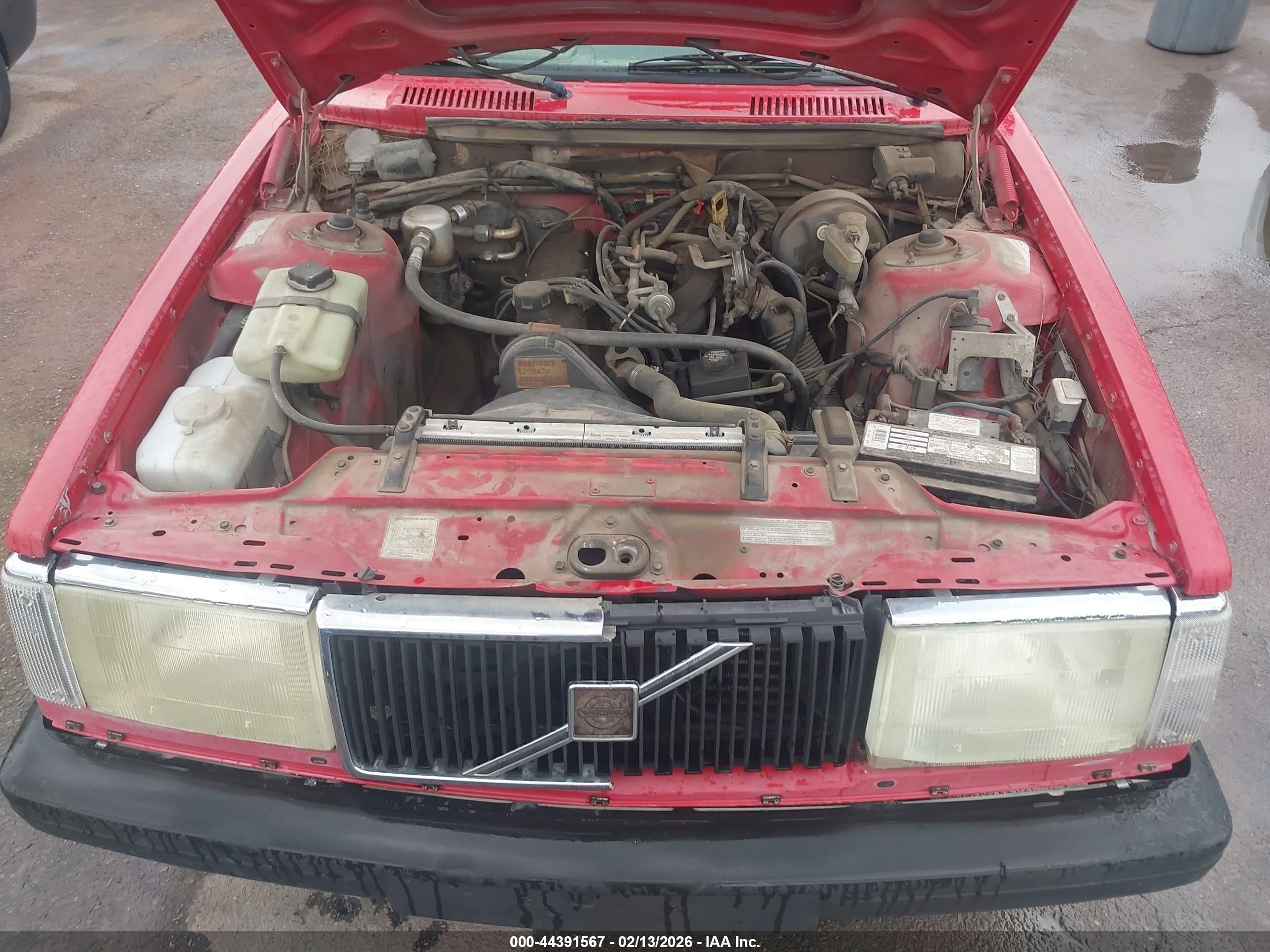 1991 Volvo 240   Красный vin: YV1AA8847M1442355