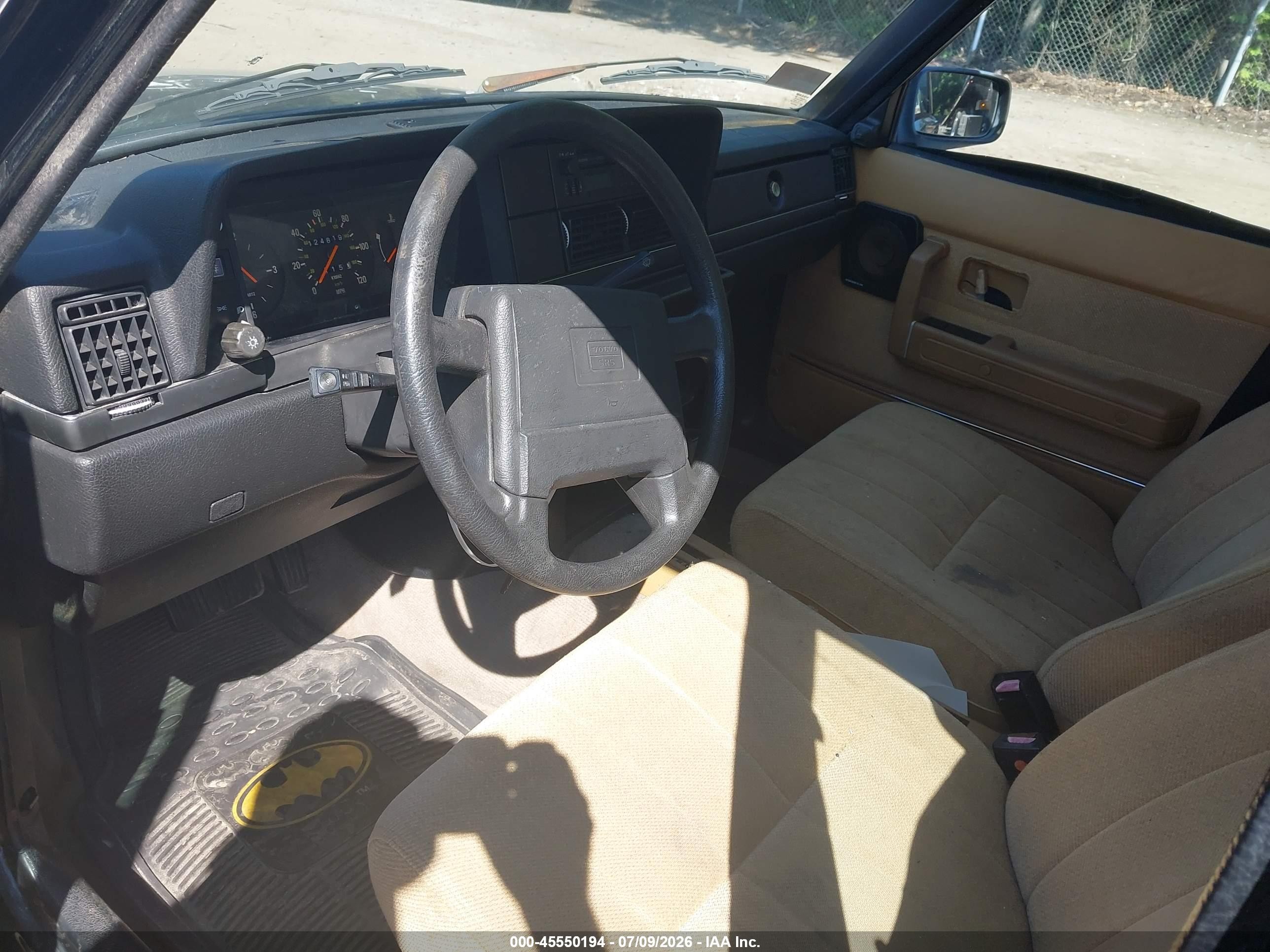 1990 Volvo 240 Dl Black vin: YV1AA8848L1422145