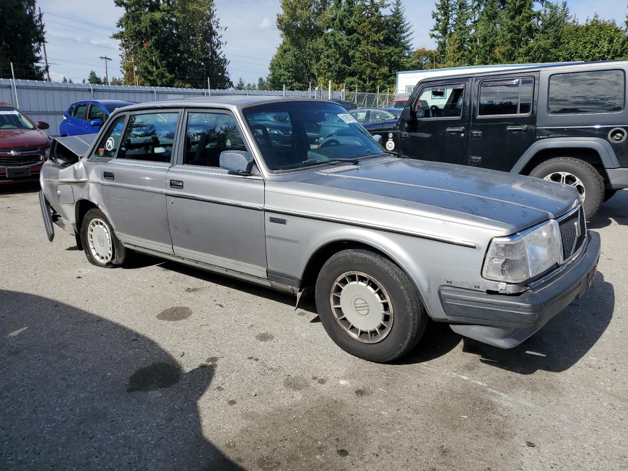 1991 Volvo 240 Gray vin: YV1AA8848M1444177