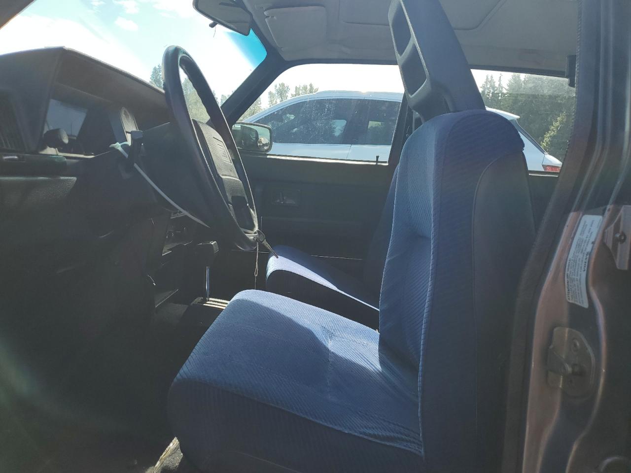 1991 Volvo 240 Gray vin: YV1AA8848M1444177