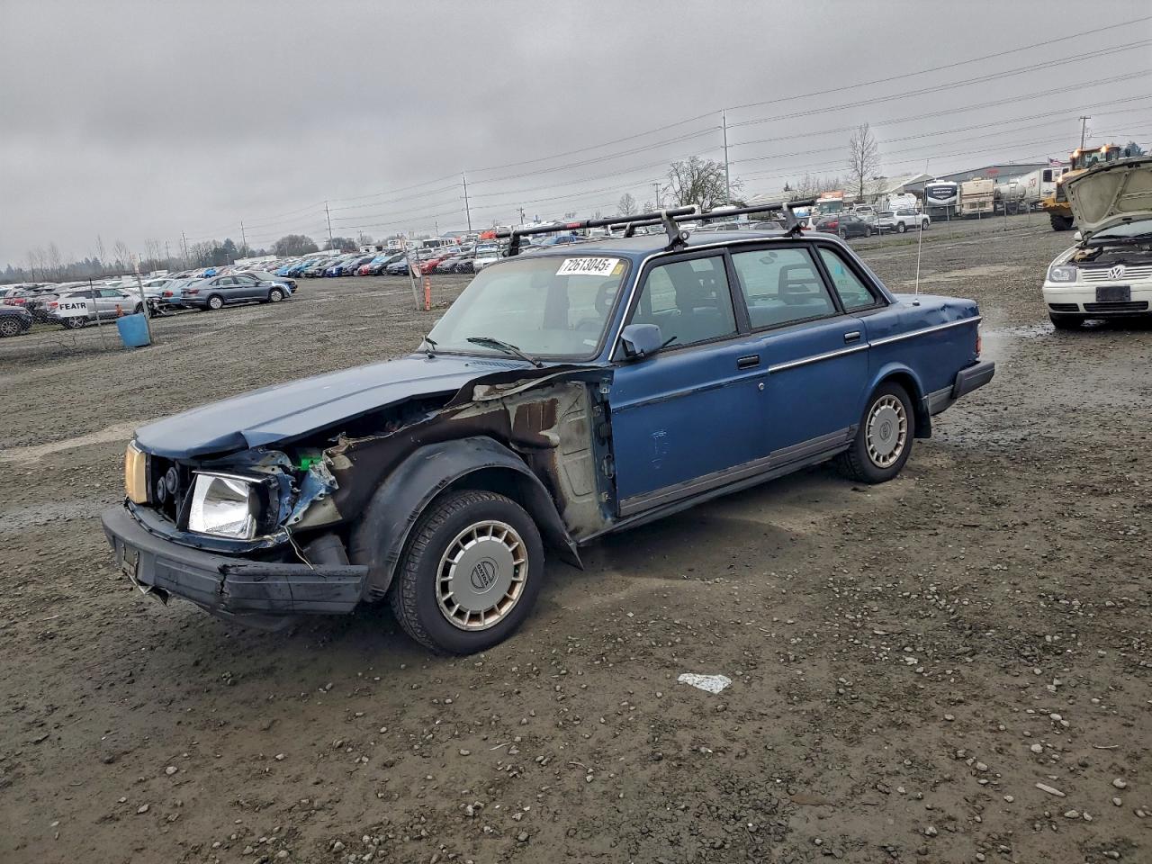 1991 Volvo 240 Blue vin: YV1AA8849M1449565