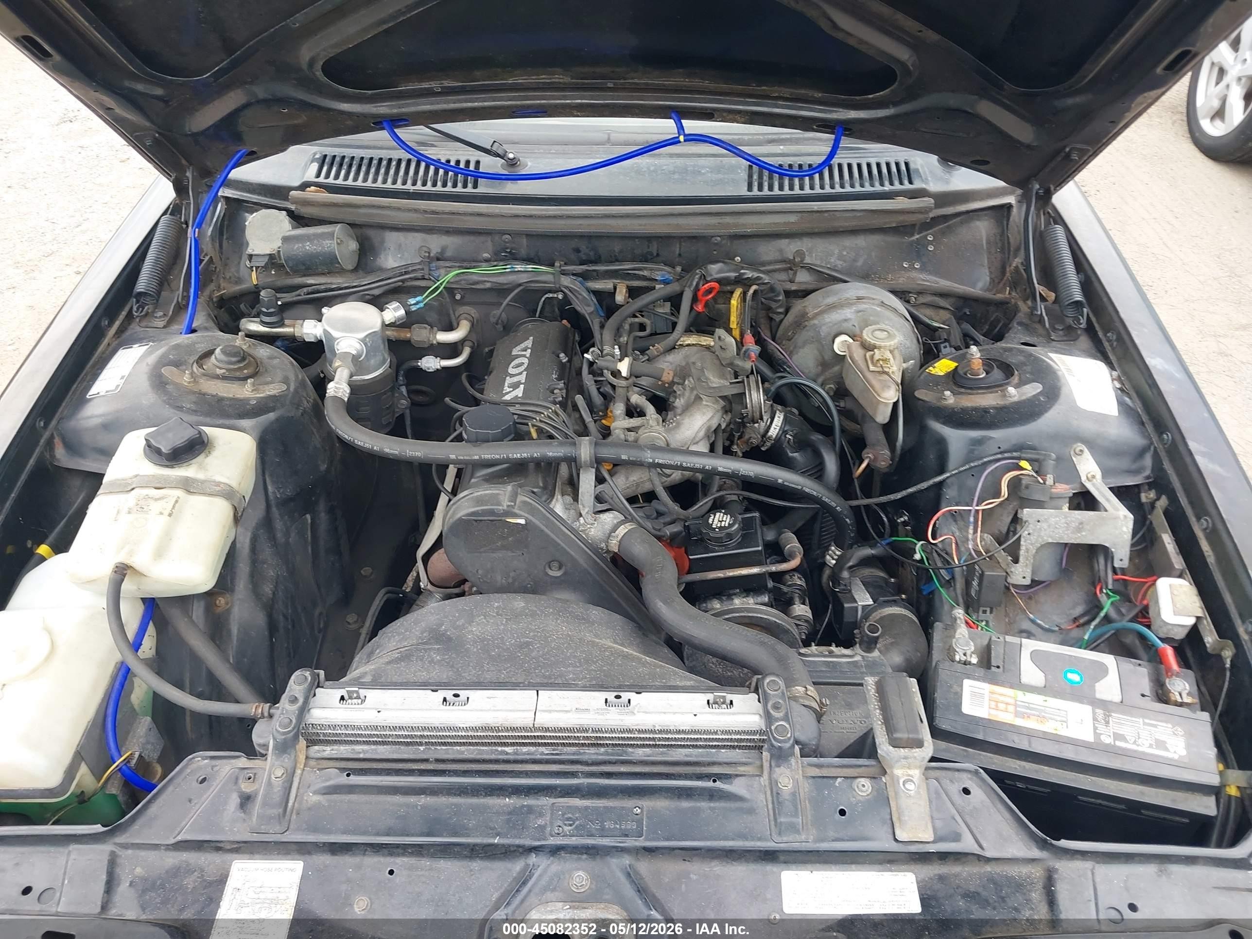 1991 Volvo 240   Black vin: YV1AA884XM1441037