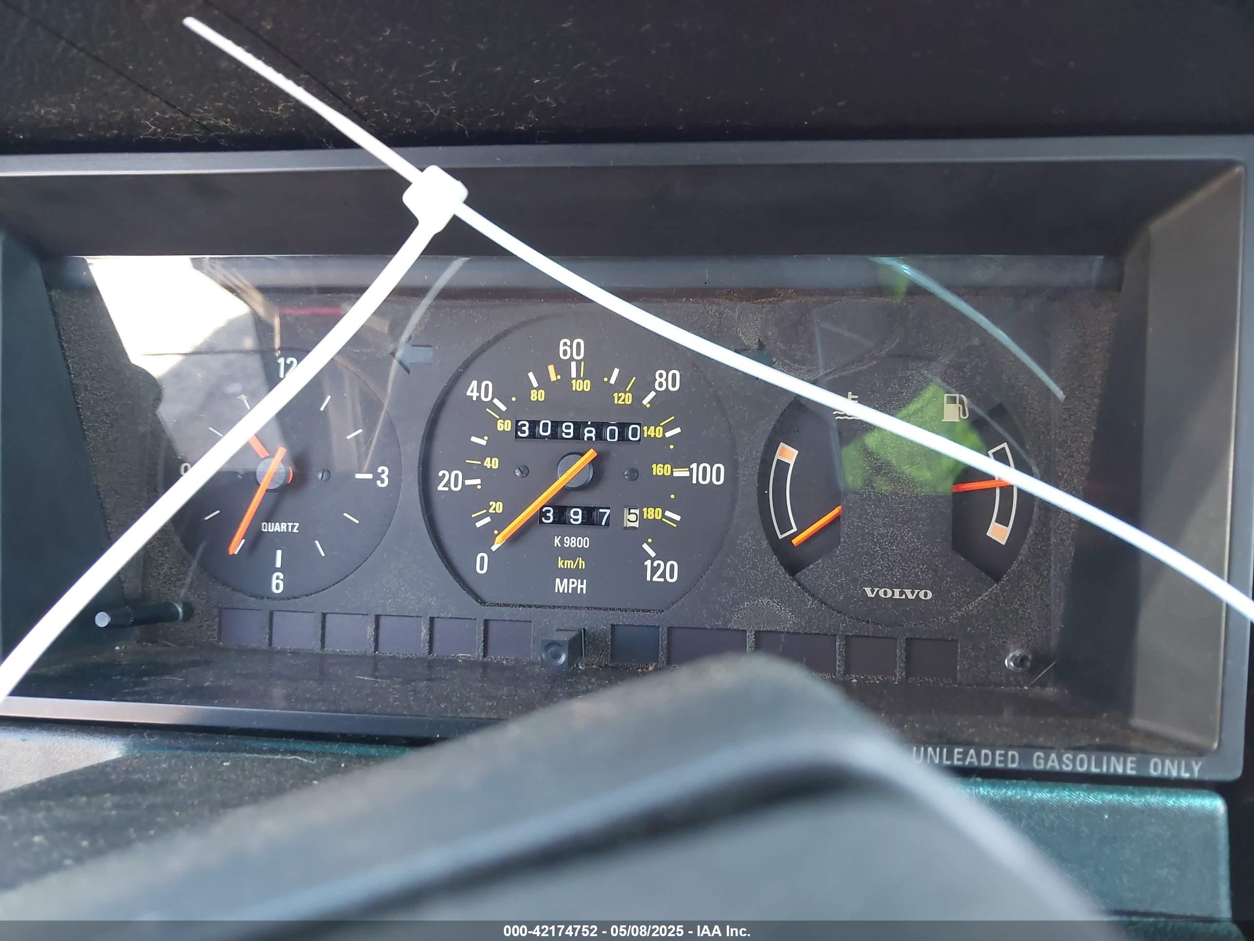 1990 Volvo 240 Dl Blue vin: YV1AA8854L1879463