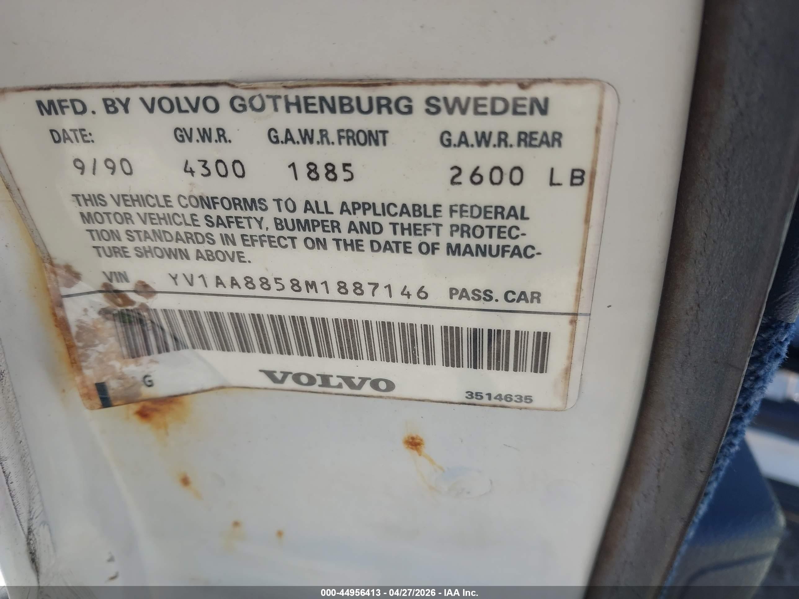 1991 Volvo 240 Se White vin: YV1AA8858M1887146