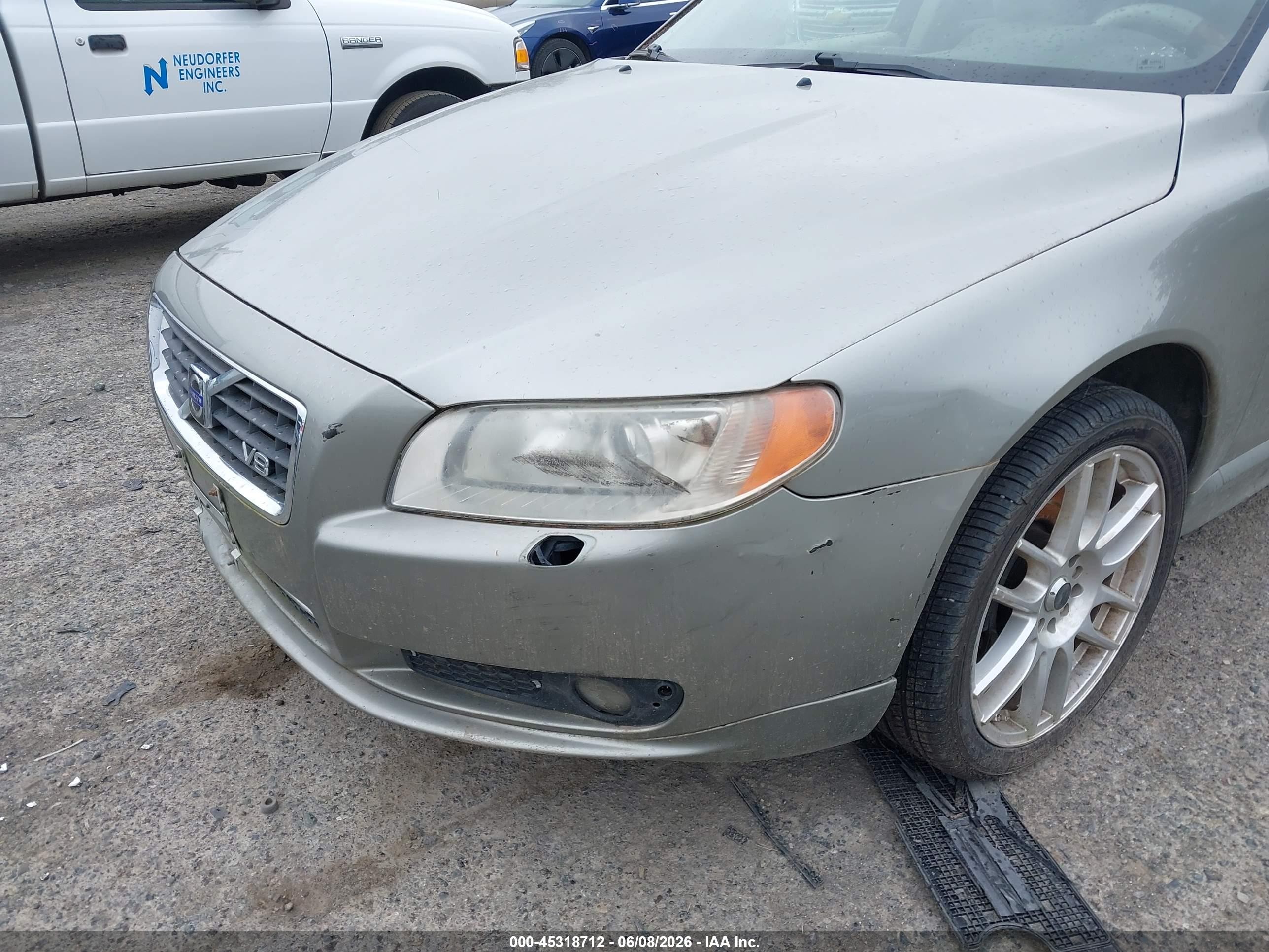 2007 Volvo S80 V8 Silver vin: YV1AH852171033965