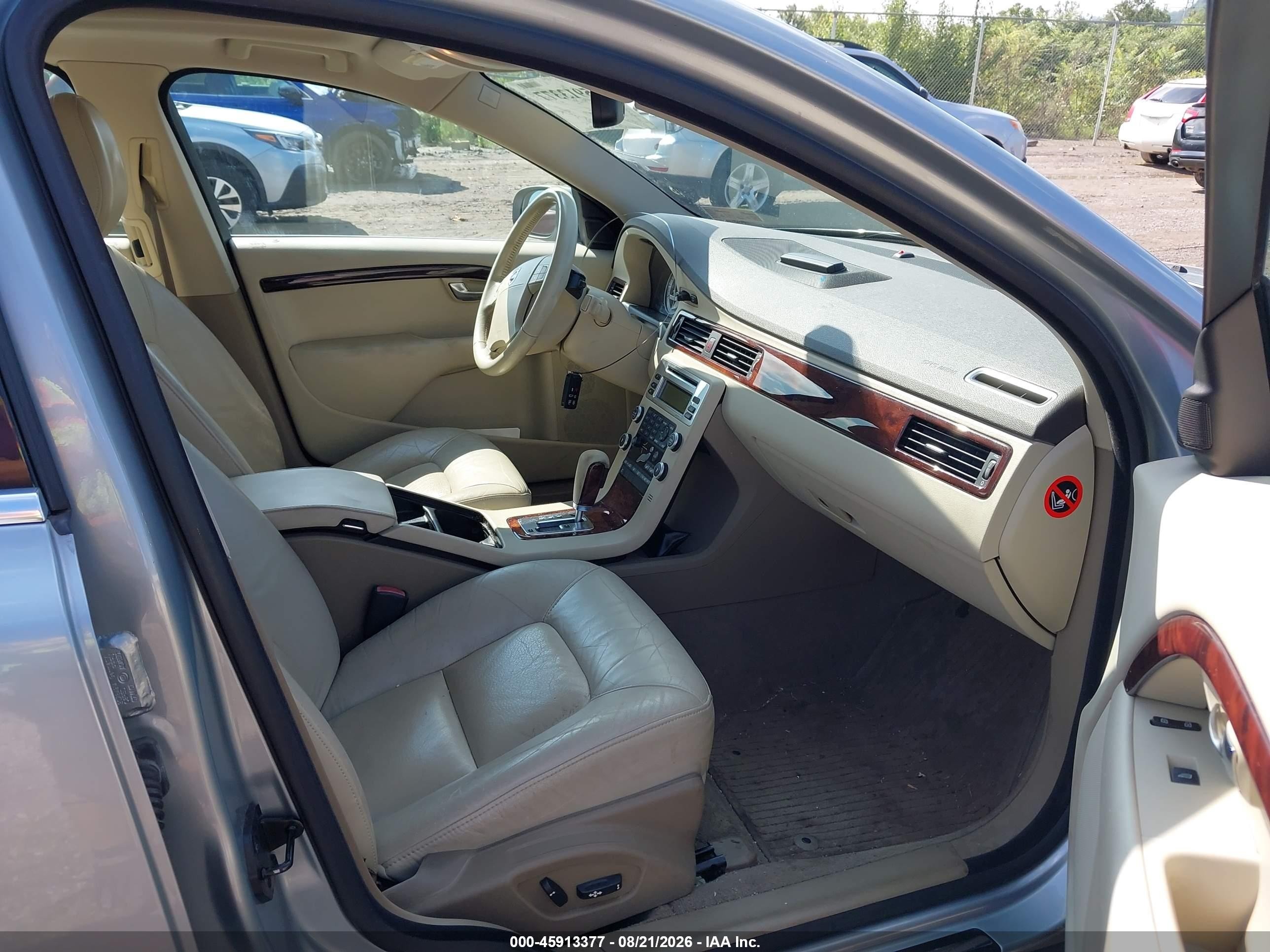 2007 Volvo S80 V8 Silver vin: YV1AH852371038956