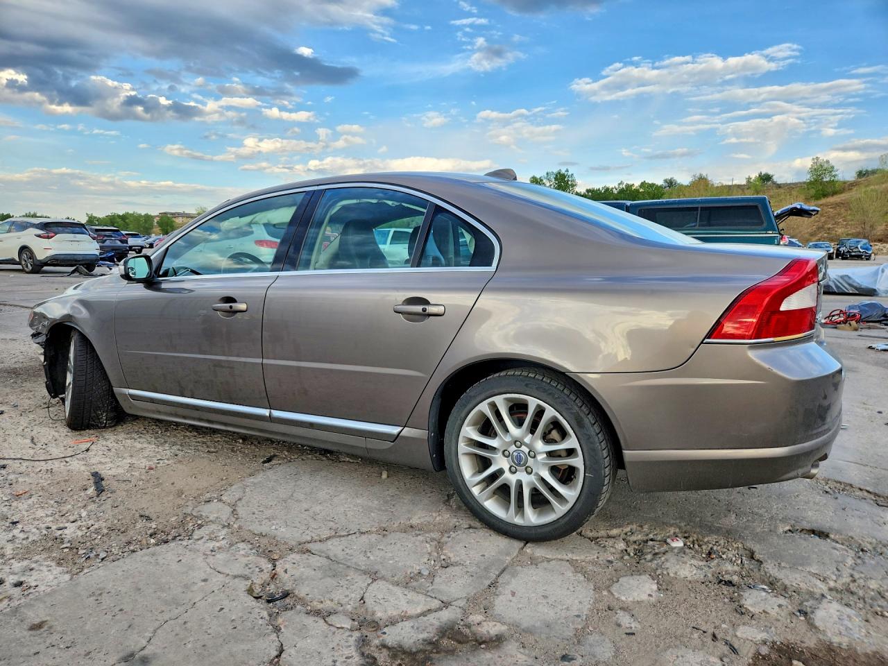 2008 Volvo S80 V8 Tan vin: YV1AH852581061673
