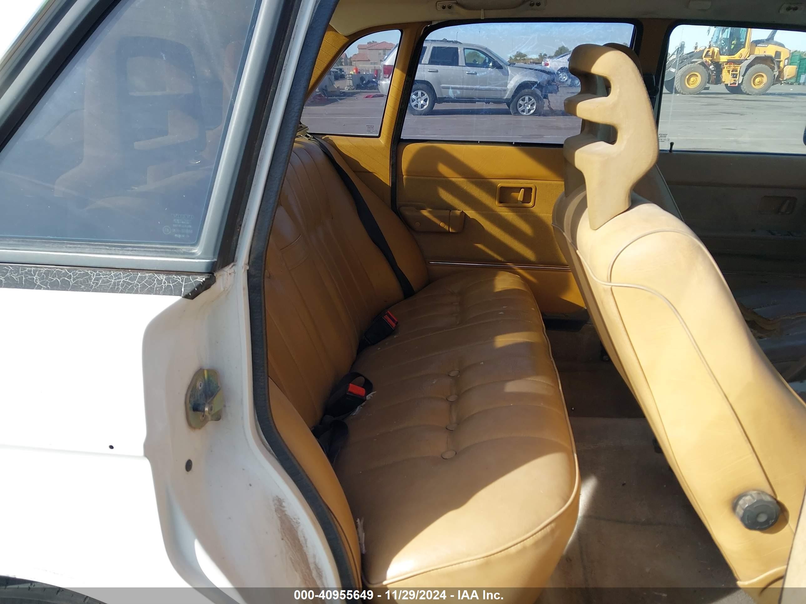 1992 Volvo 240 Gl White vin: YV1AS8801N1462449