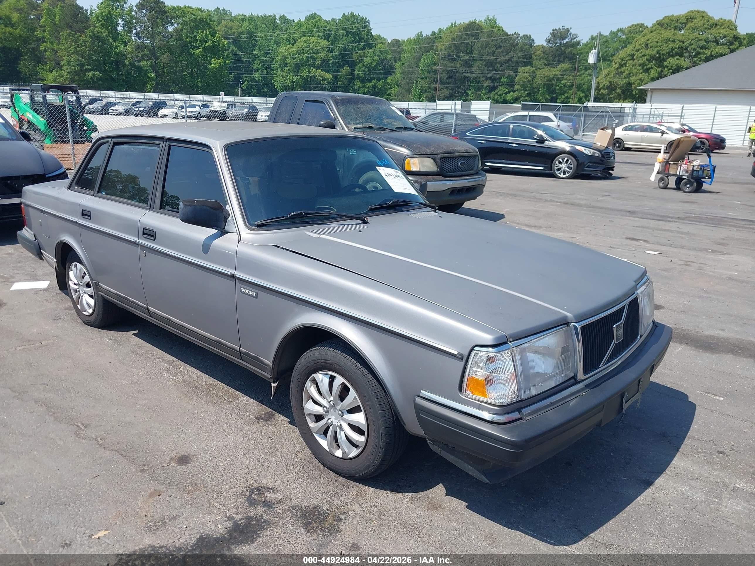 1992 Volvo 240 Gl Gray vin: YV1AS8802N1467286
