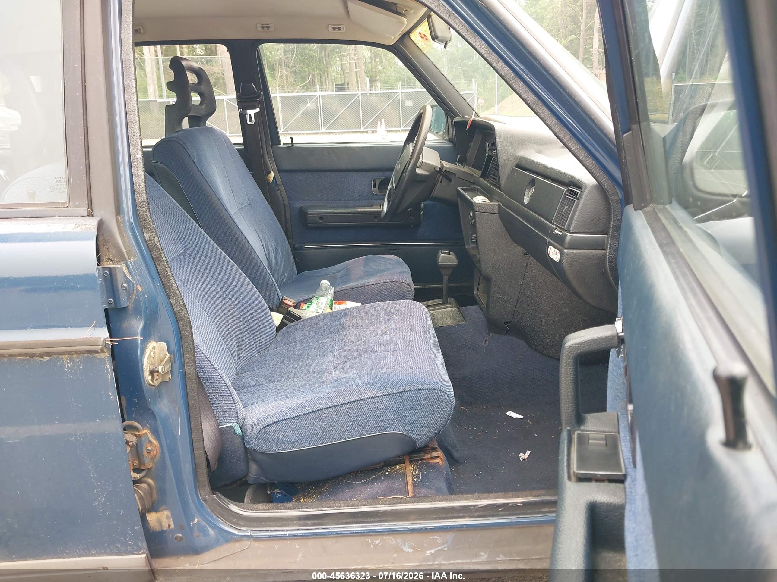 1992 Volvo 240 Gl Blue vin: YV1AS8802N1471029