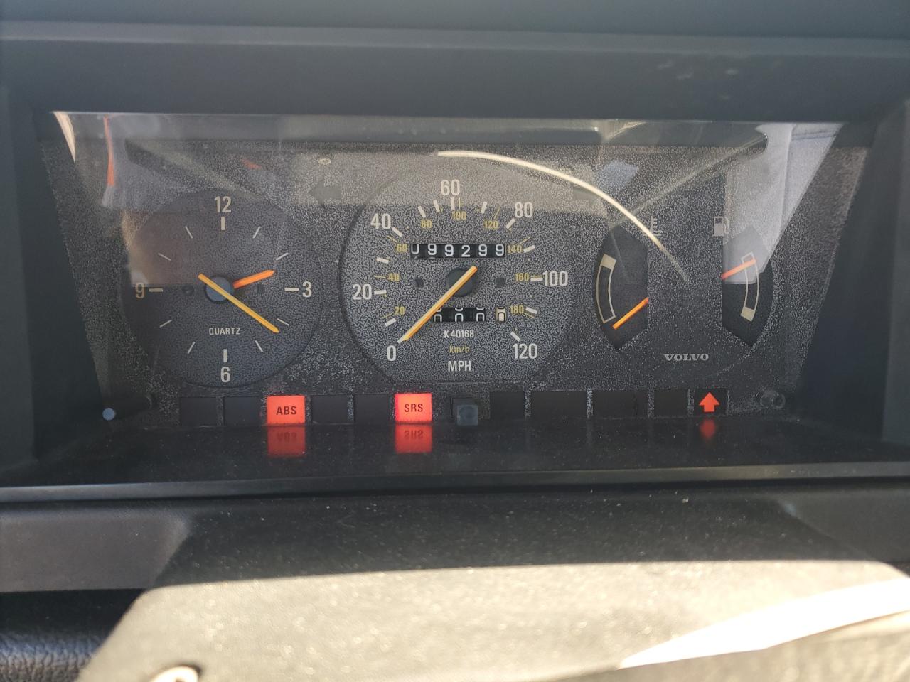 1992 Volvo 240 Base White vin: YV1AS8803N1470617