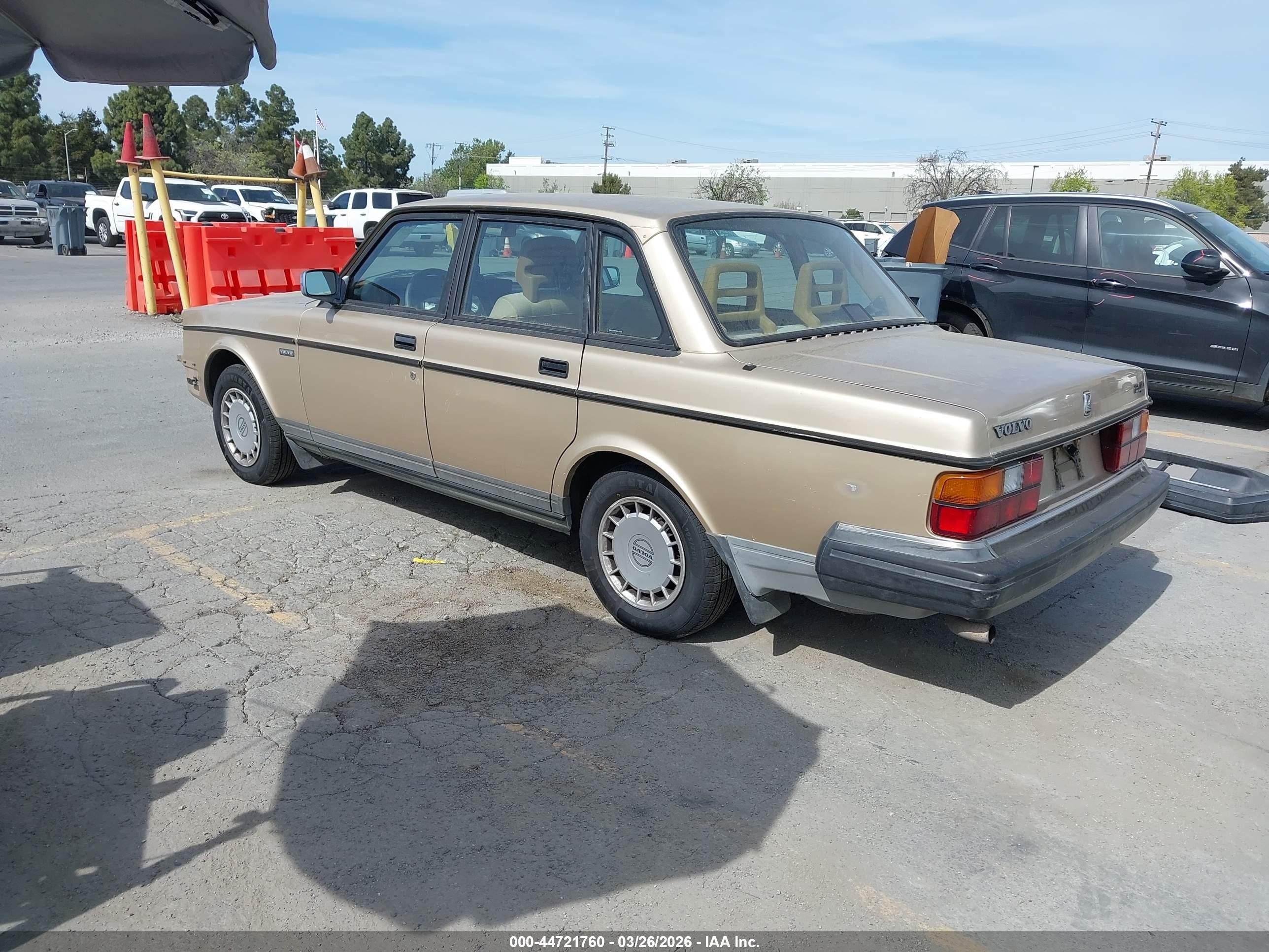1992 Volvo 240 Gl Brown vin: YV1AS8815N1471874