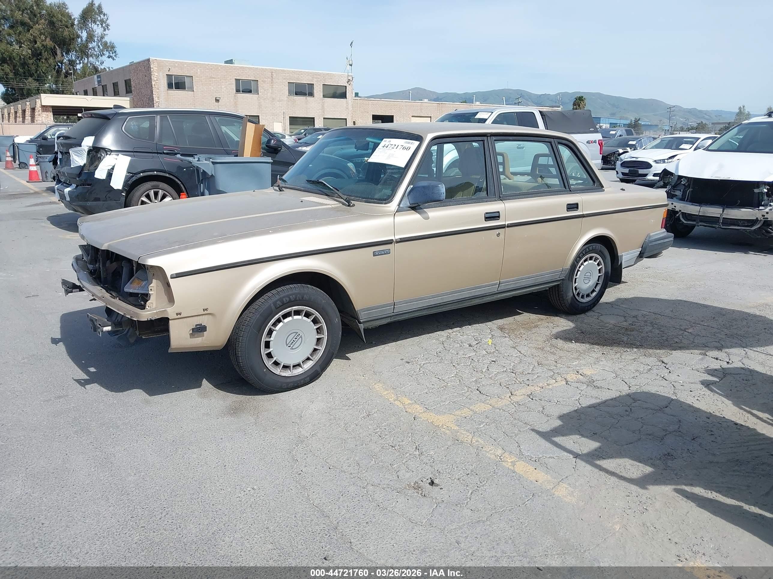 1992 Volvo 240 Gl Brown vin: YV1AS8815N1471874