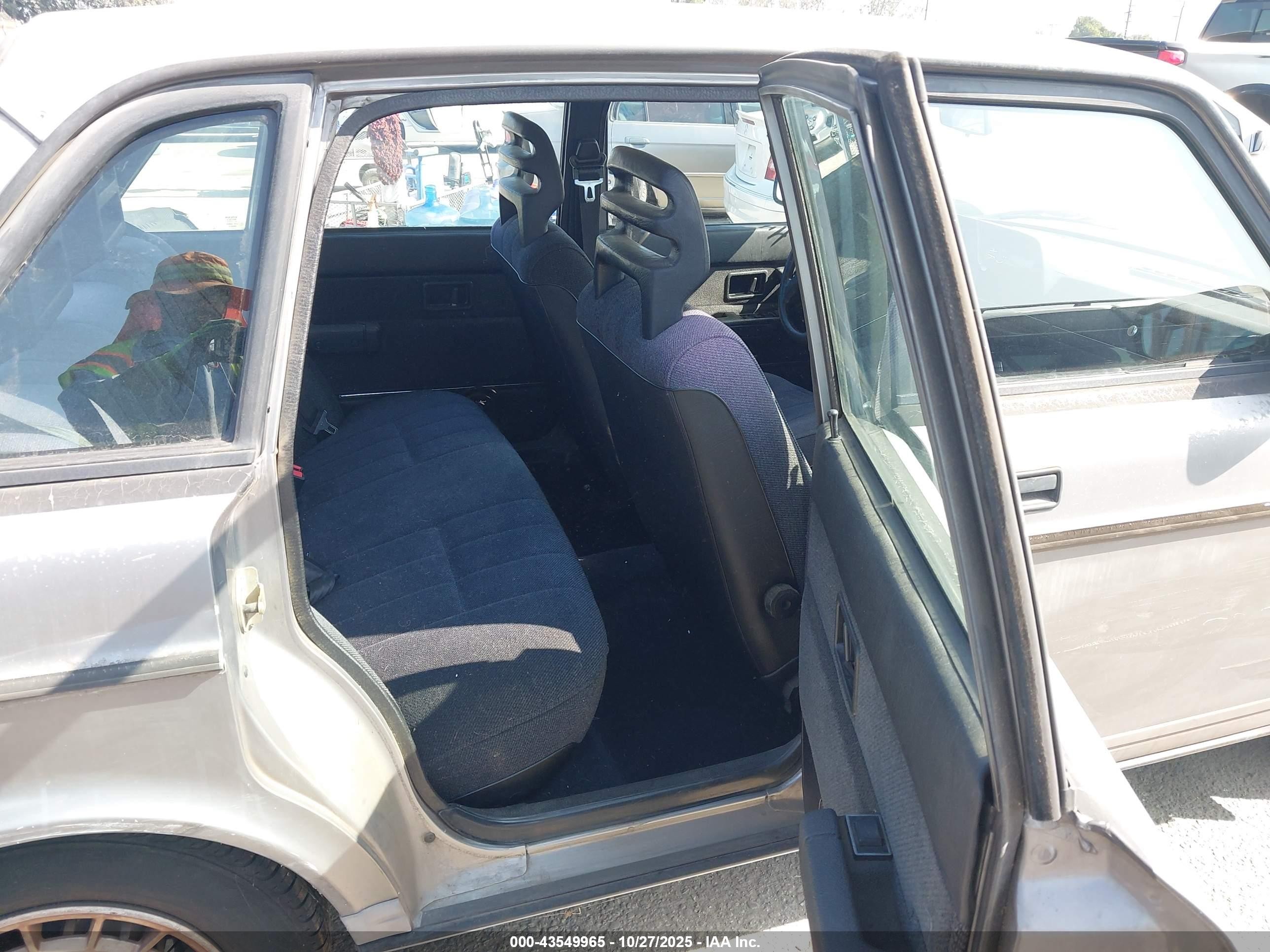 1992 Volvo 240 Gl Gray vin: YV1AS881XN1459512
