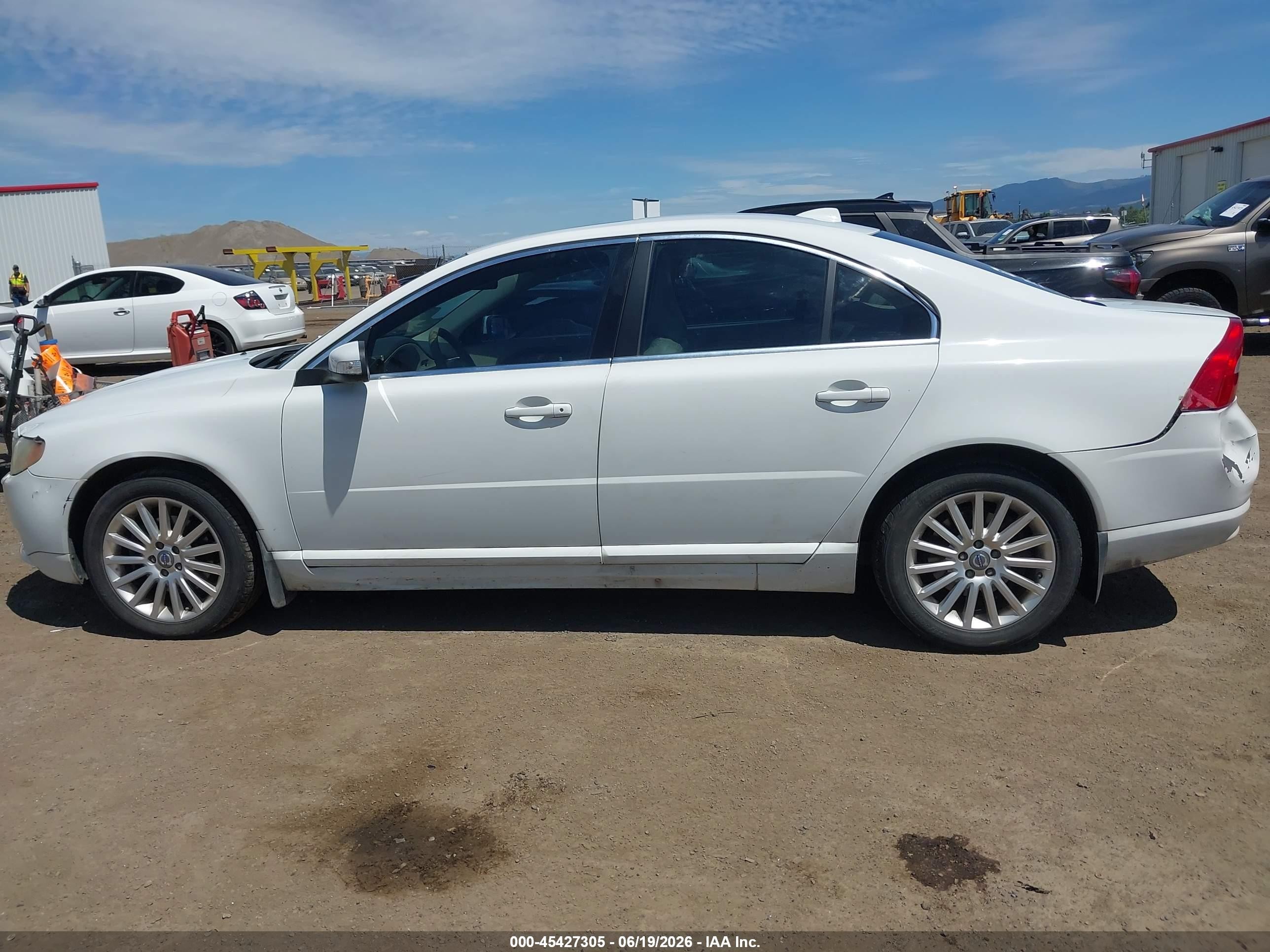 2007 Volvo S80 3.2 White vin: YV1AS982071030462