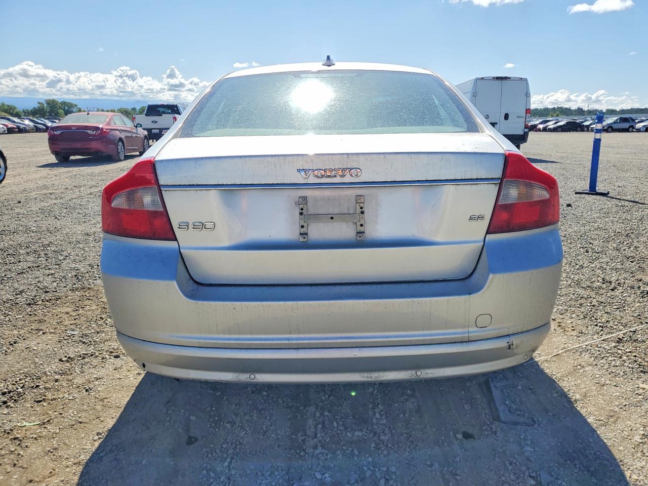 2008 Volvo S80 3.2 Silver vin: YV1AS982081063589