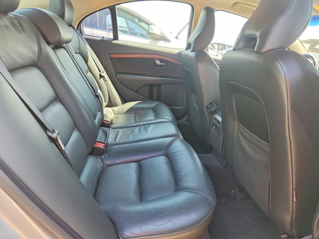 2009 Volvo S80 3.2 Silver vin: YV1AS982091106443