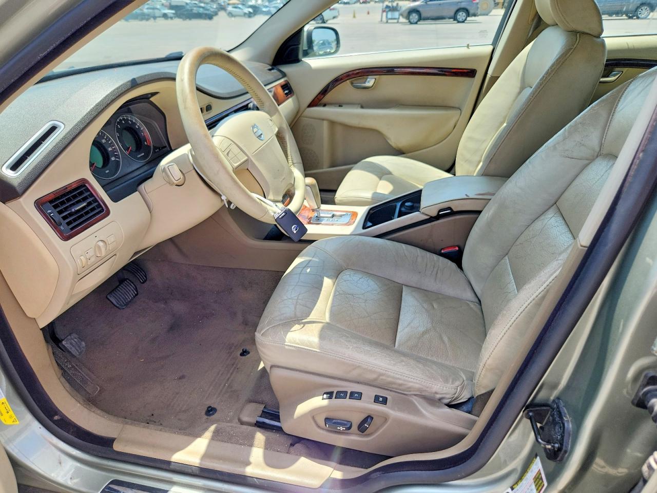2007 Volvo S80 3.2 Tan vin: YV1AS982371033680