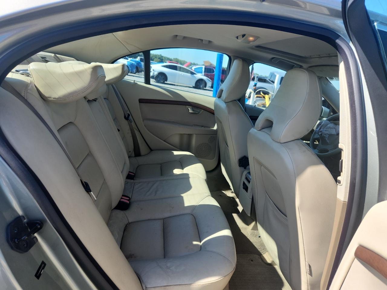 2008 Volvo S80 3.2 Cream vin: YV1AS982681072703