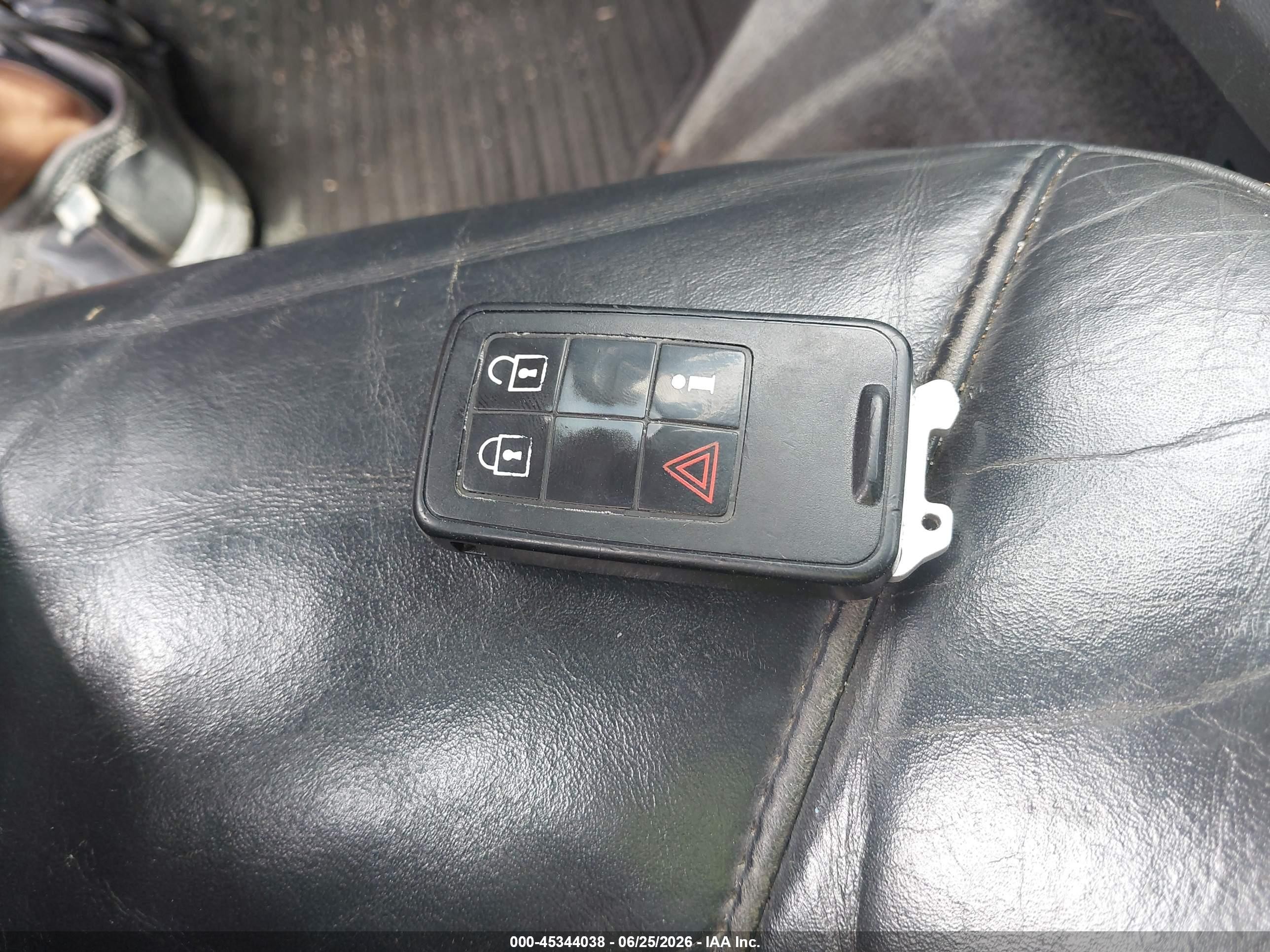2007 Volvo S80 3.2 Серый vin: YV1AS982X71017167